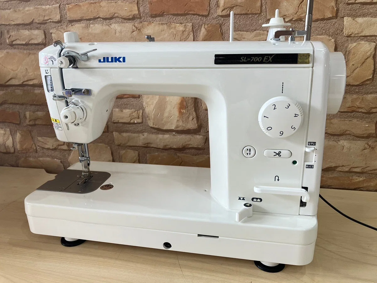JUKI 700職業用ミシン ホワイト