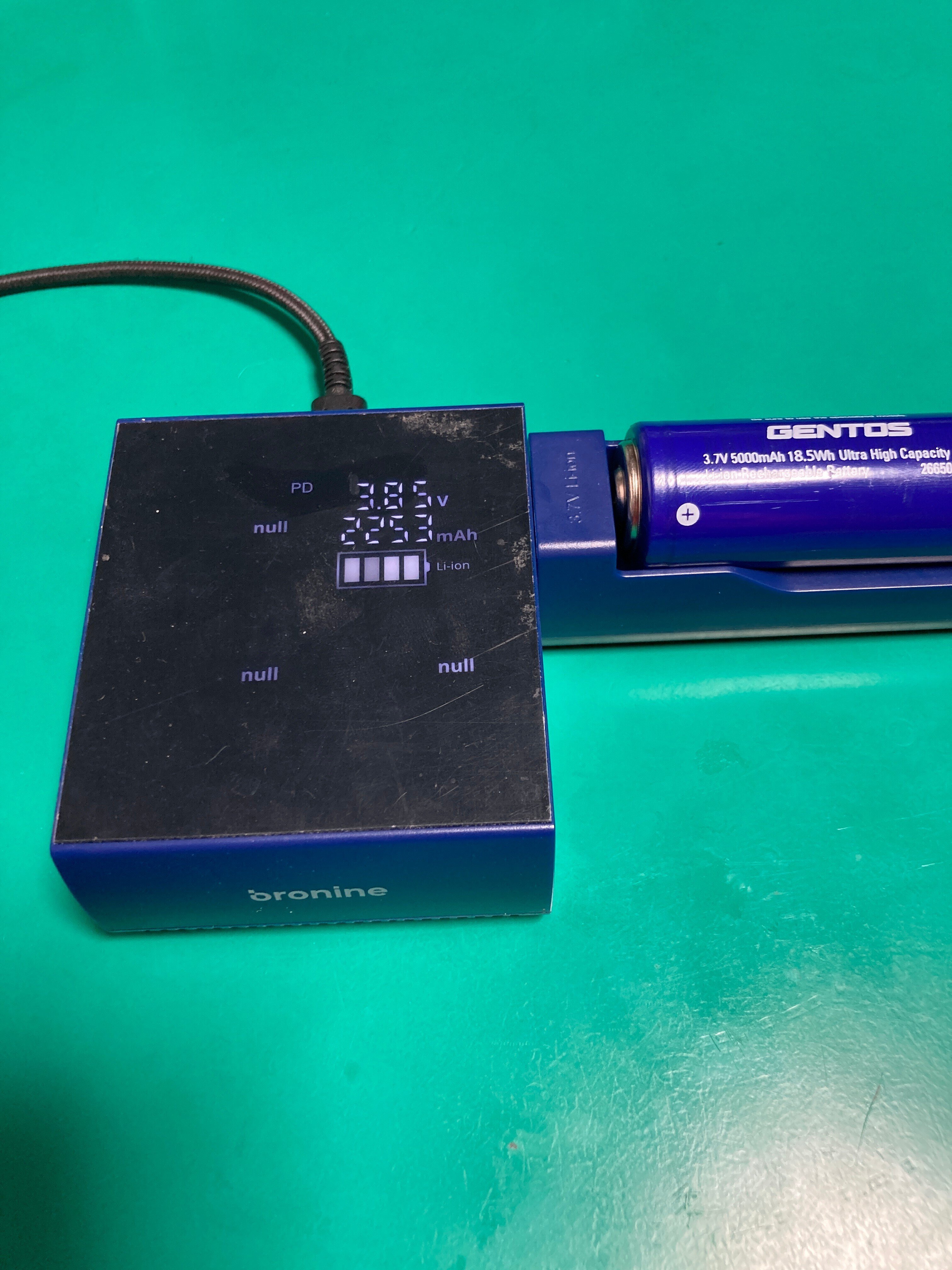 Bronineのチャージャーを使ってみた｜ハッシー