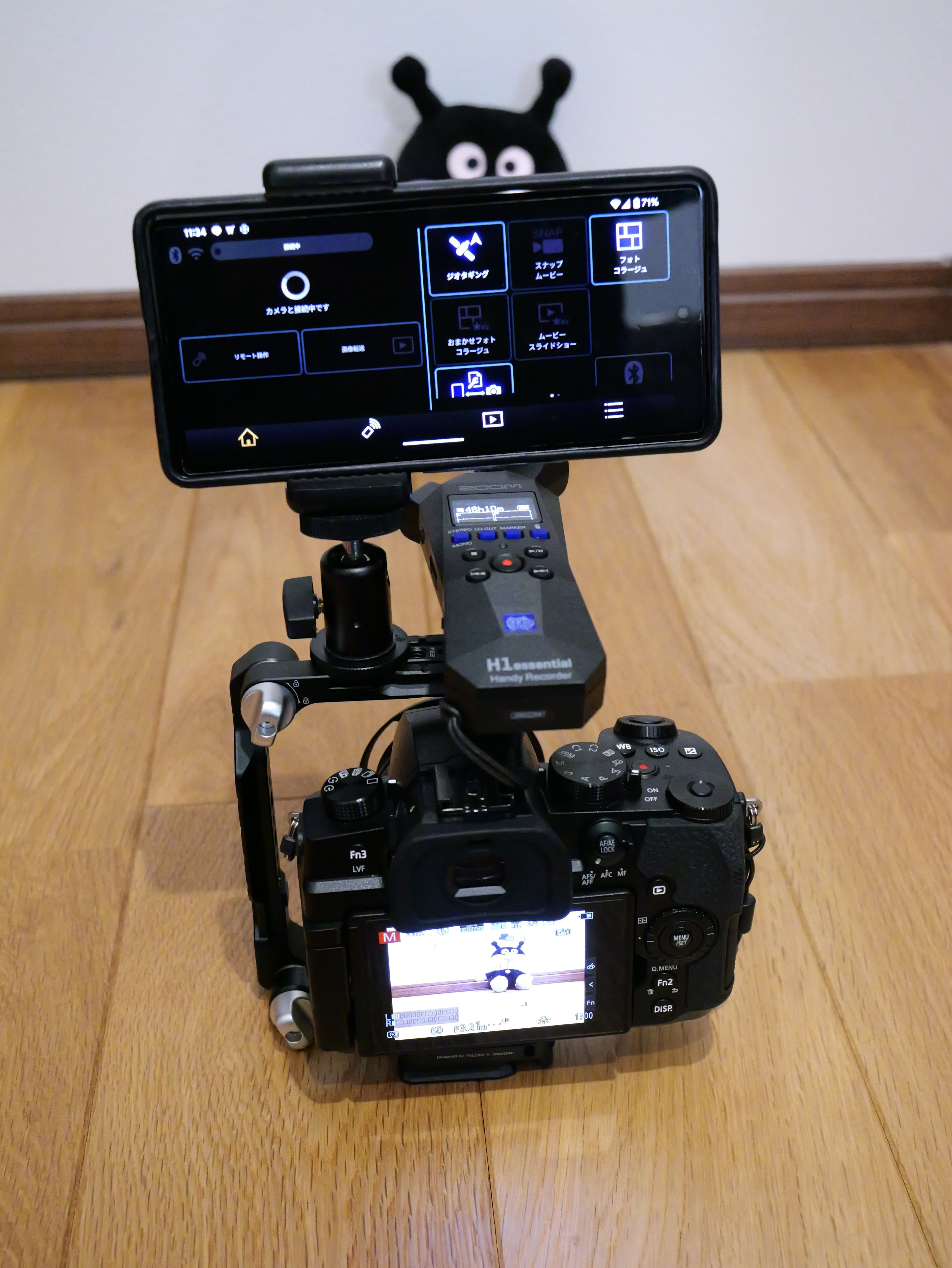 外部モニター　カメラ用 LUMIXで手軽にモニターつけて撮影したい｜まつ