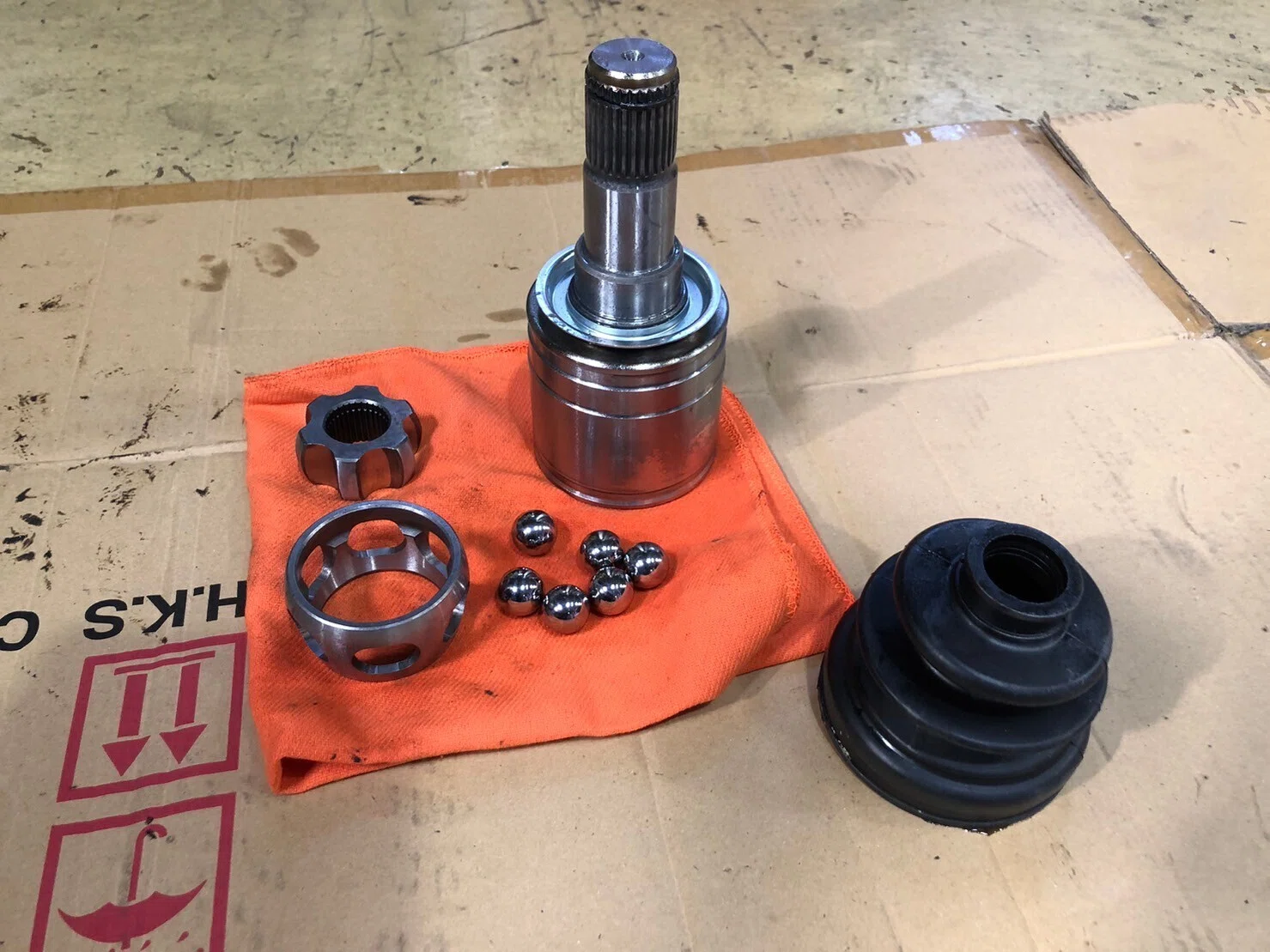 大ヒット商品！ZN6＆ZC6 86BRZ用強化ドライブシャフト！！その中心部の