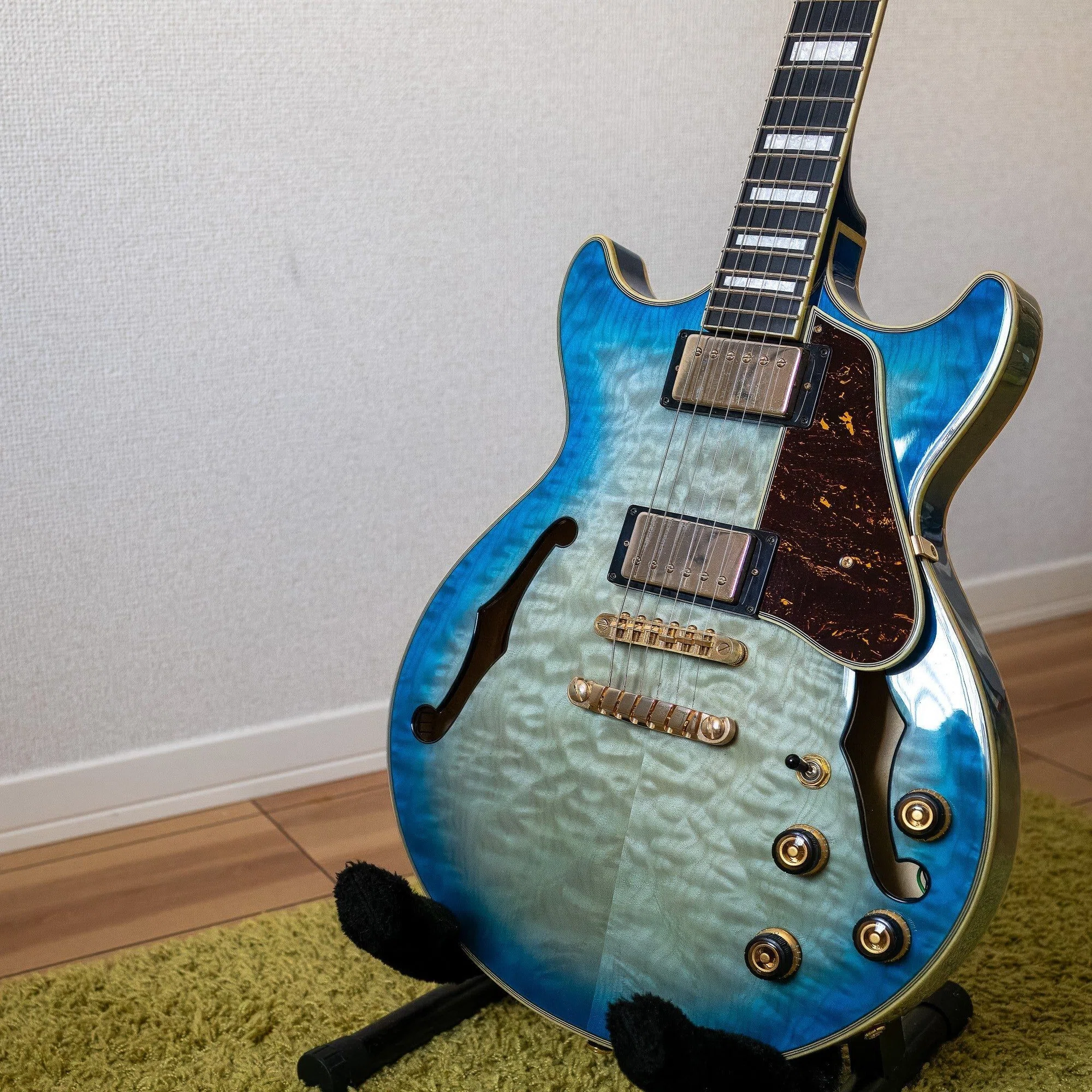 ギターレビュー]Ibanez AM93QM｜Croquetteギター機材研究