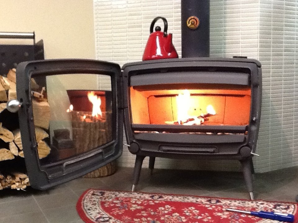 薪ストーブを決めました｜bakeryoz