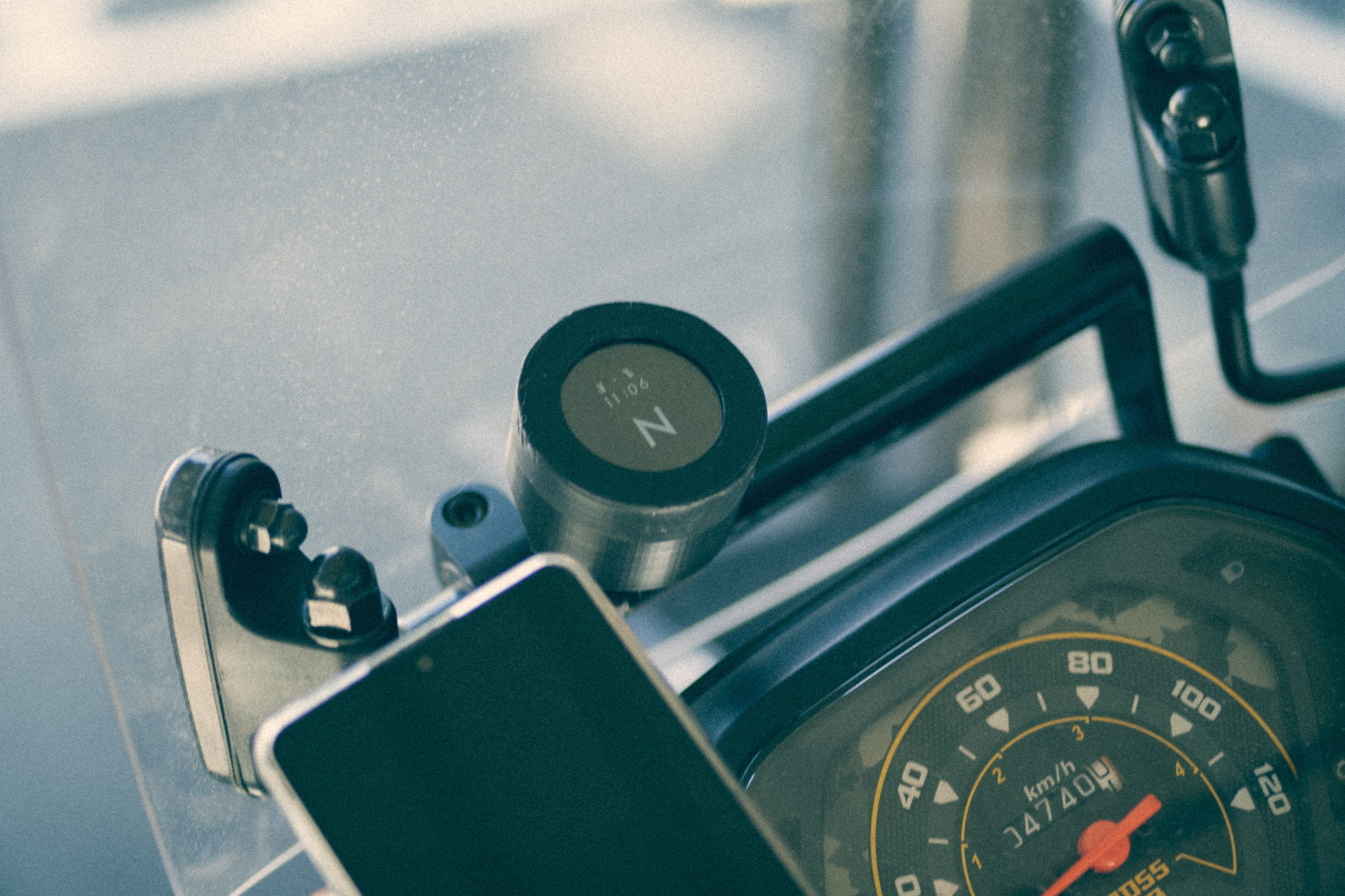 クロスカブとラズパイ｜kaname