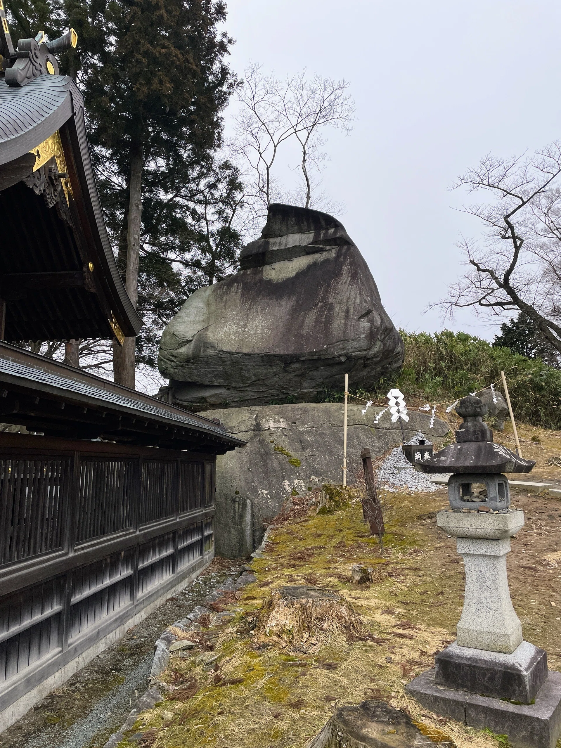 岩手・盛岡「巨石」さんぽ｜美術館とお寺と猫