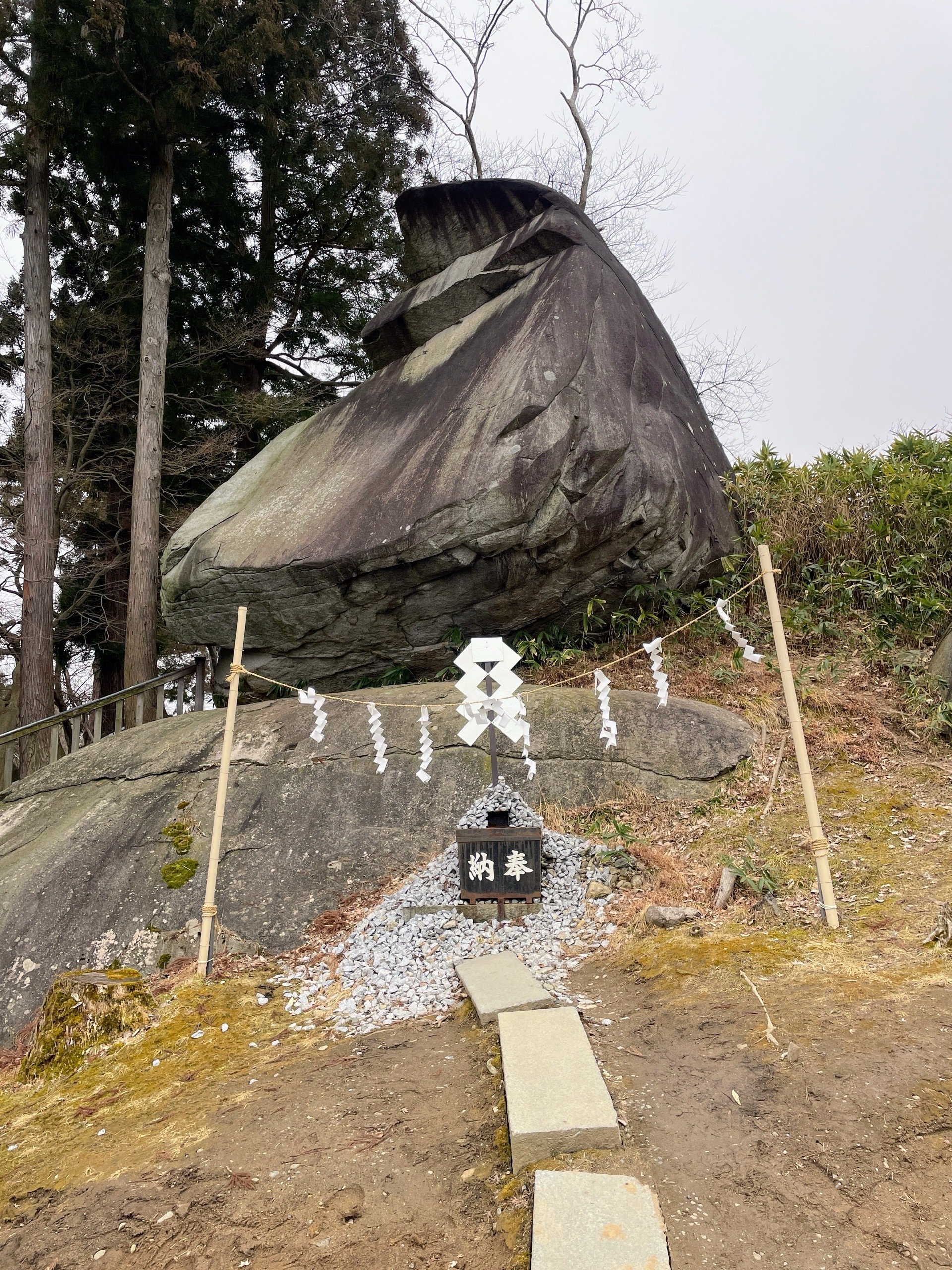 岩手・盛岡「巨石」さんぽ｜美術館とお寺と猫