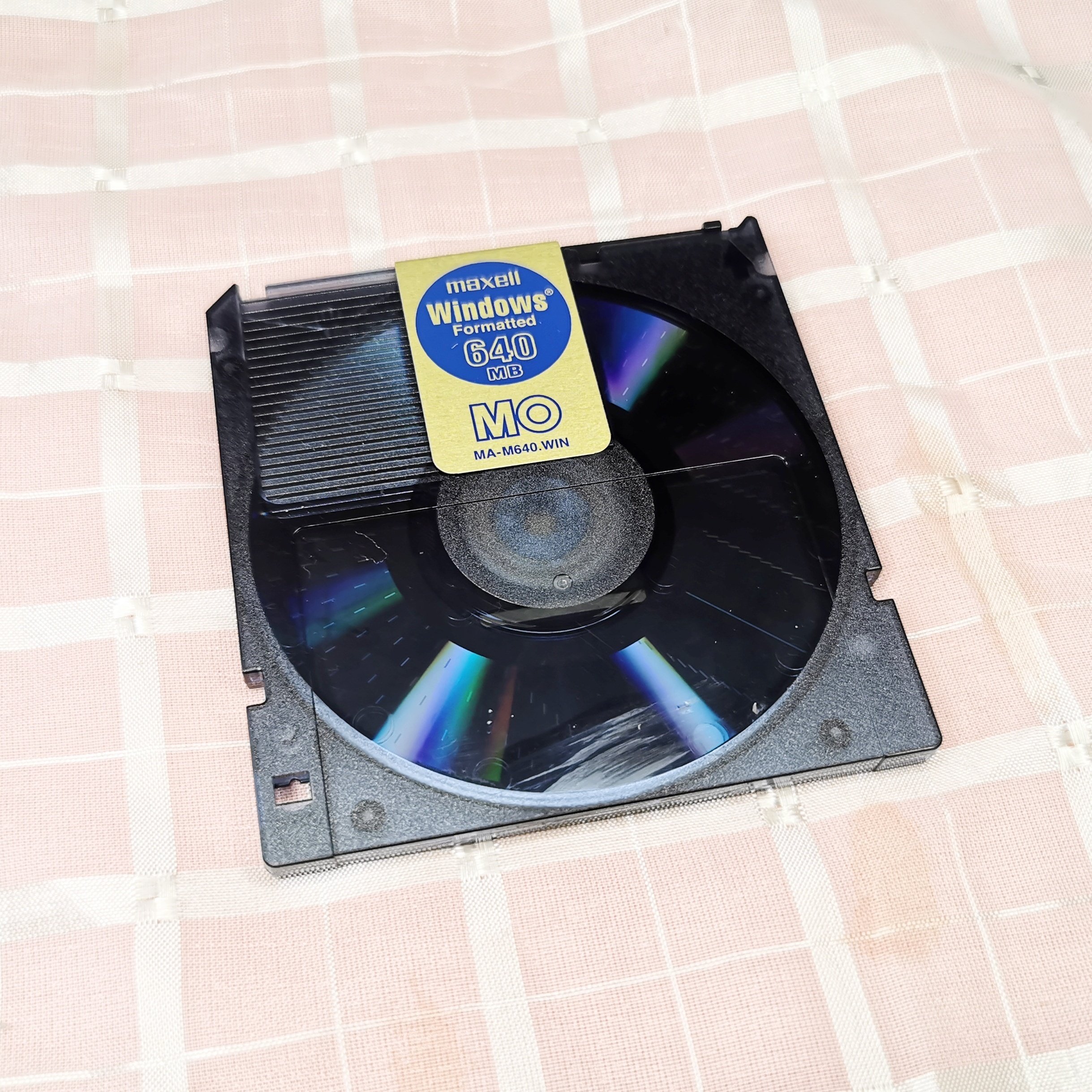 maxell MOディスク 、SONY MOディスク Amazon | 【3色カラーミックスMOディスク】maxell 日本製 3.5インチ MO