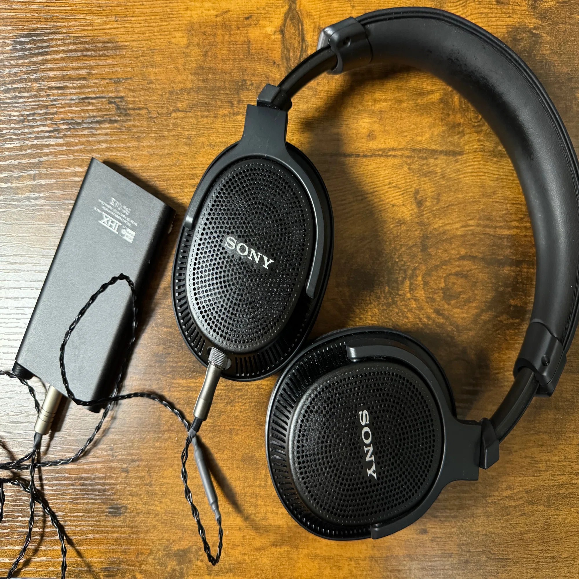 ヘッドホン】SONY MDR-MV1 が FiiO Q3 MQA と 4.4mmバランスケーブルで 