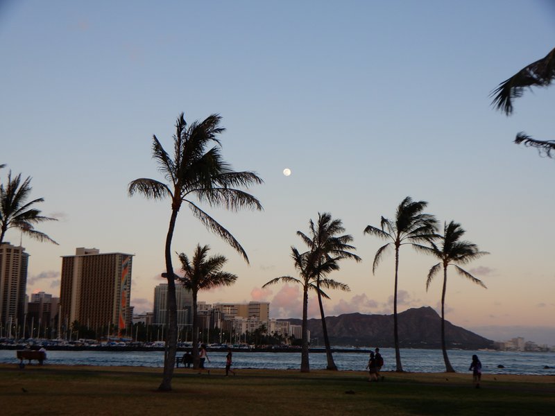 マジック・アイランドの夕暮れ