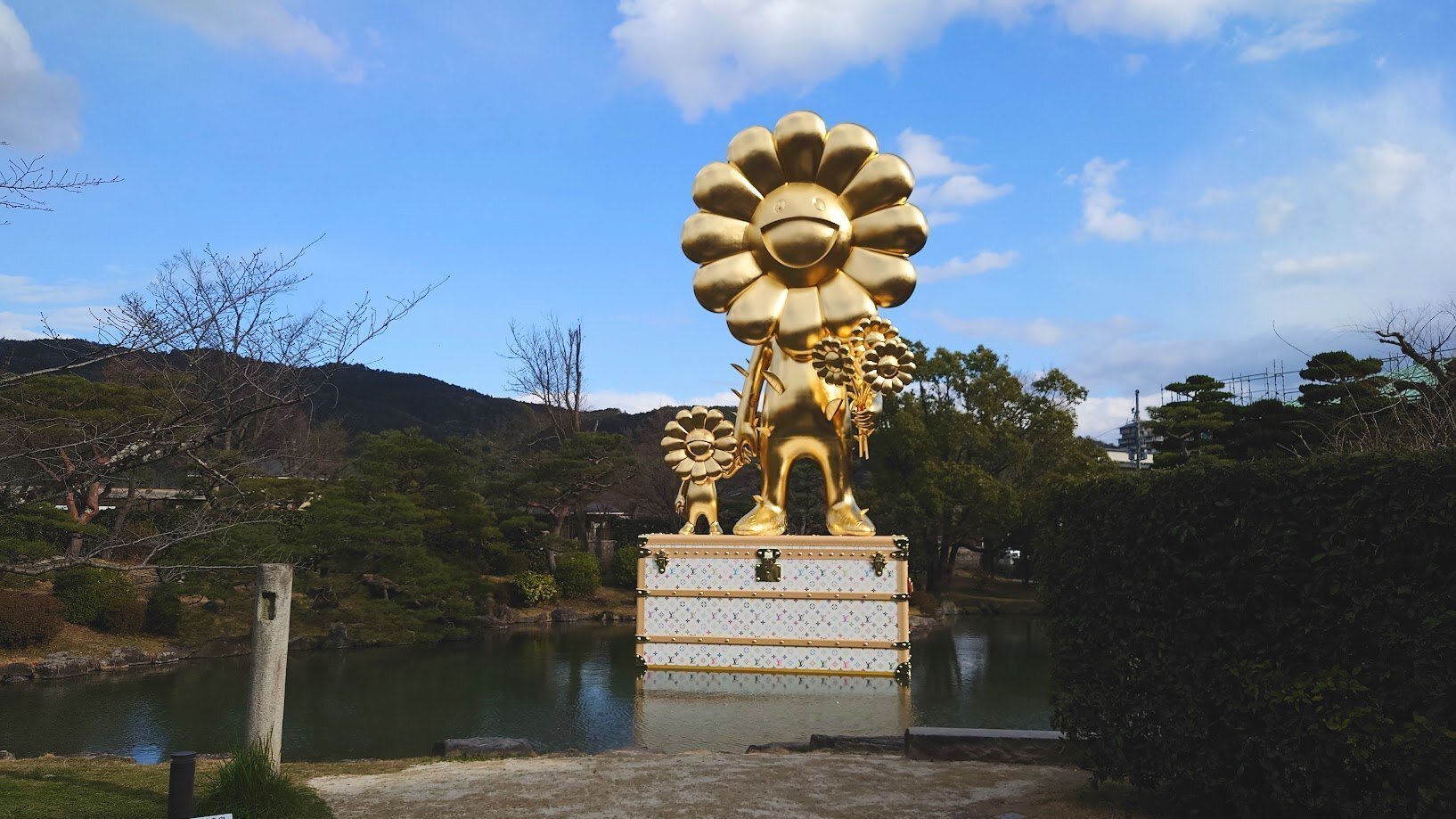 ここはどこかの旅の空#183：金色京都（1706/1000）｜長老