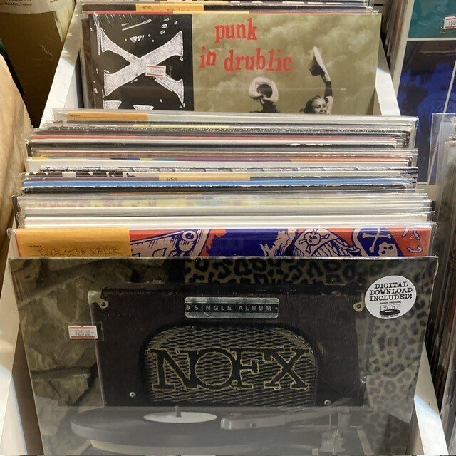 NOFXとHi-STANDARD＠ダイヤモンドホール｜MARBLE RECORDS