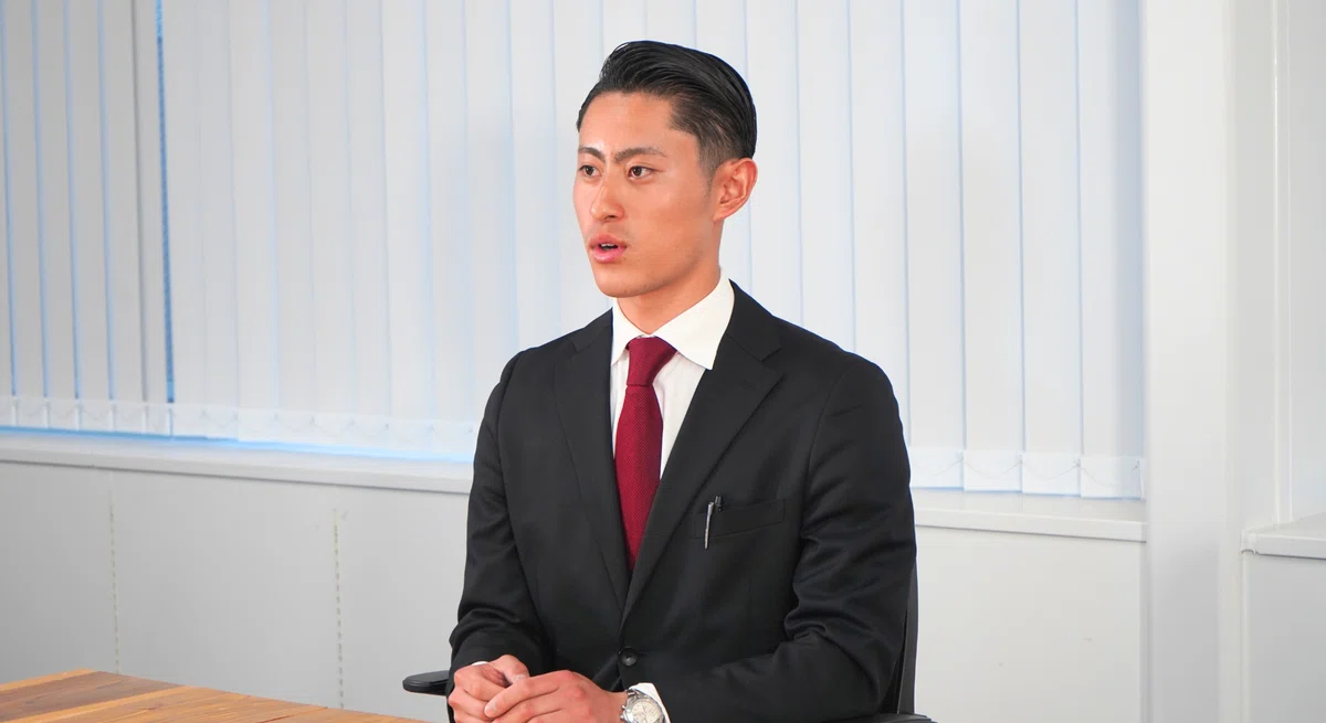 高卒で営業未経験、21歳の若手が自ら切り開いたM&Aプレーヤーへの道 