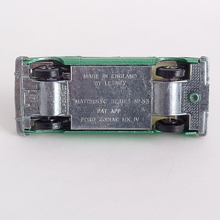レビュー：マッチボックス Superfast No.53 フォード