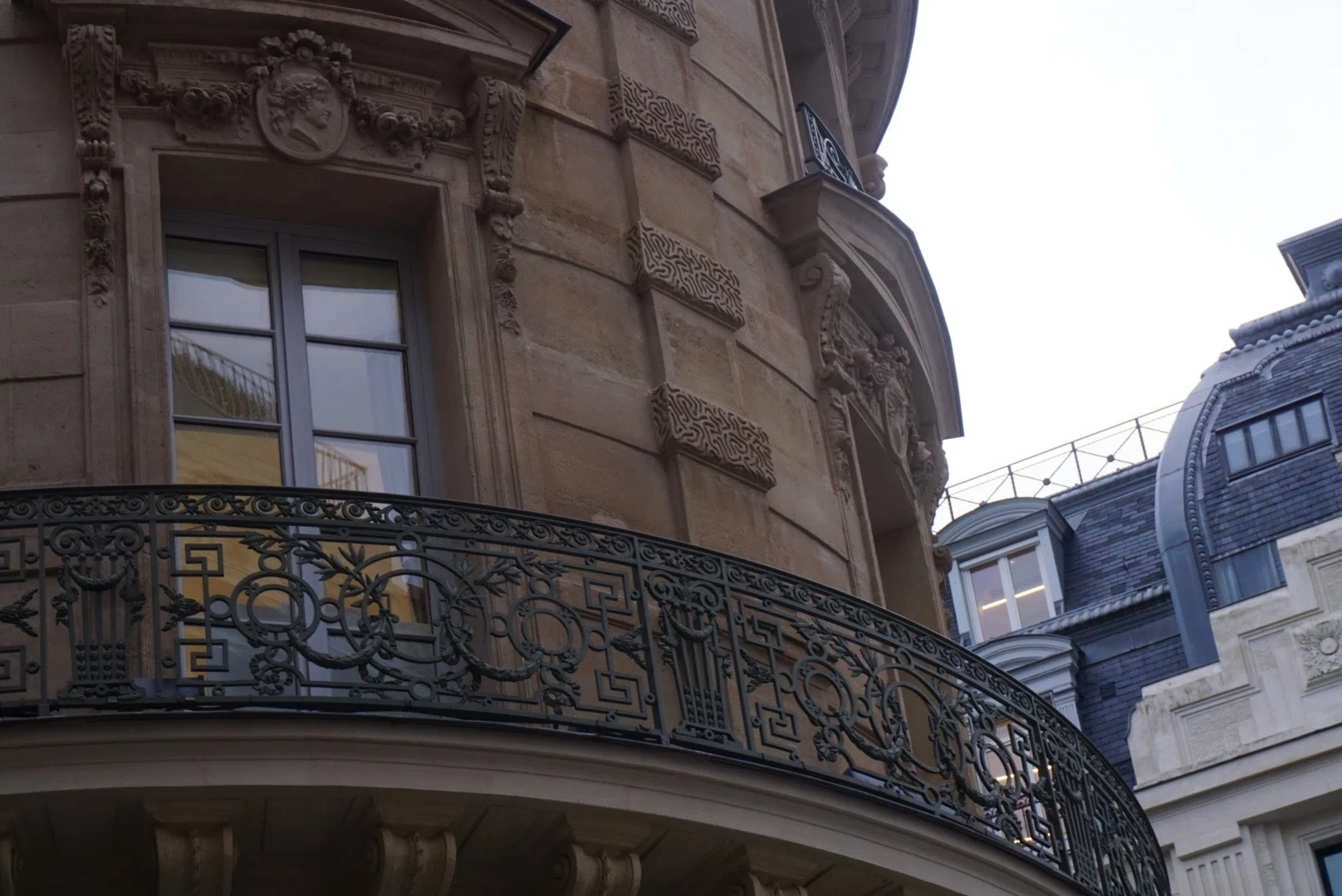 ルーブル美術館 フランス旅行 Day2】ルーブル美術館はセレンディピティだ。 ｜りん蔵