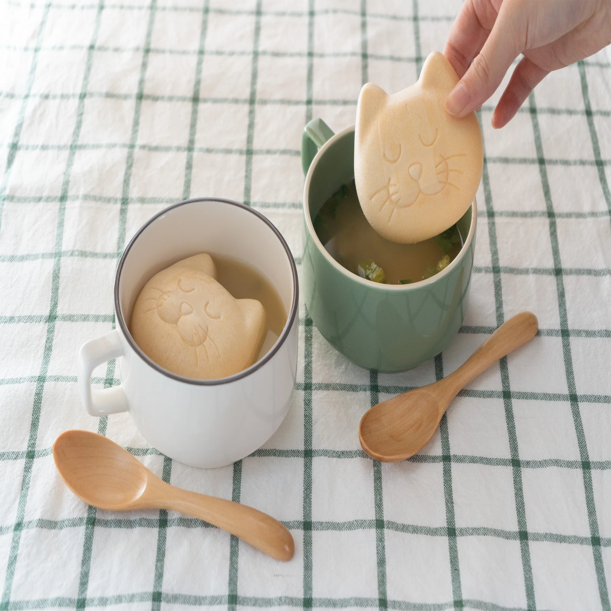 創業170年お味噌屋さんとの新商品開発「にゃんもにゃにゃ」｜and awesome
