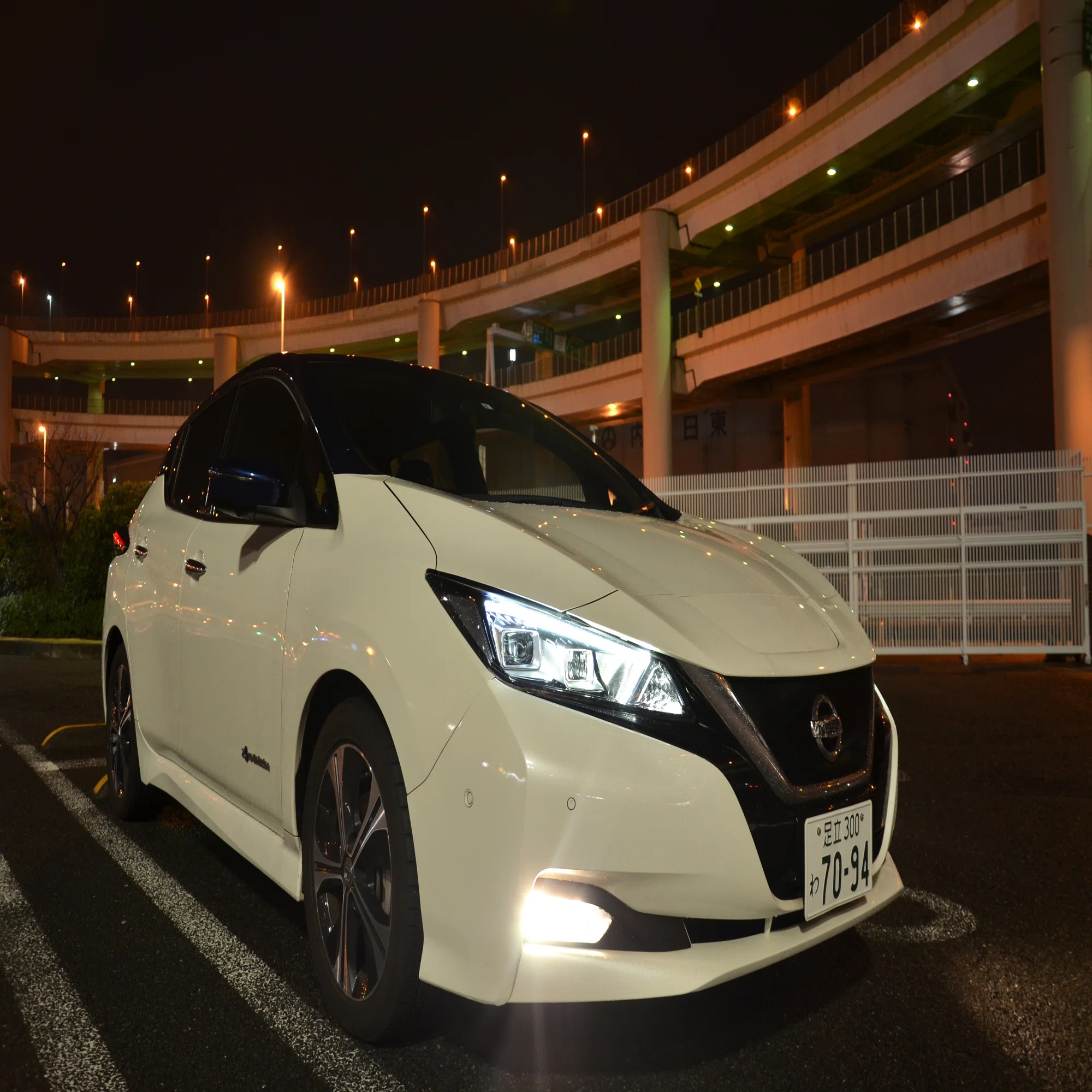 R2年リーフEV(電気)車GグレードZAA-ZE1の自家用良状態レザー2年車検有 