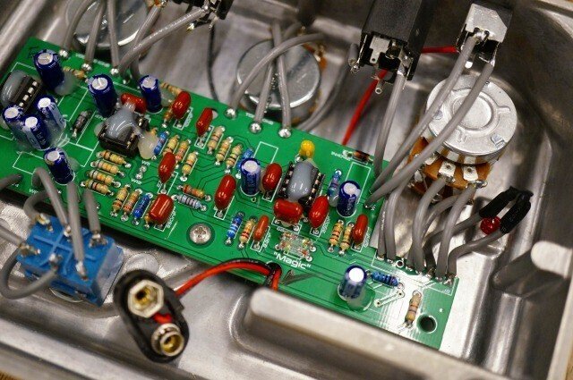 禁断の比較!?完全再現系KLONEペダル、Ceriatone Centuraと 禁断の比較!?完全再現系KLONEペダル、Ceriatone Centuraと