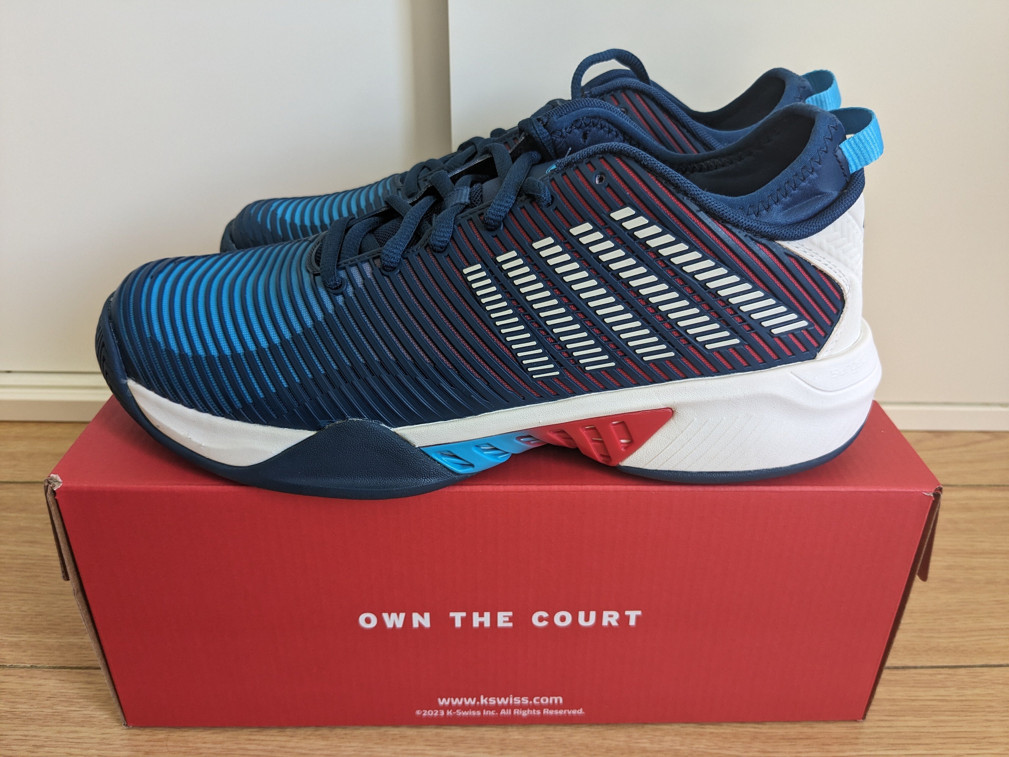 K-Swiss テニスシューズ ホワイト/ネイビー/レッド　　　27.5センチ K-Swiss テニスシューズ ホワイト/ネイビー/レッド 27.5センチ テニス