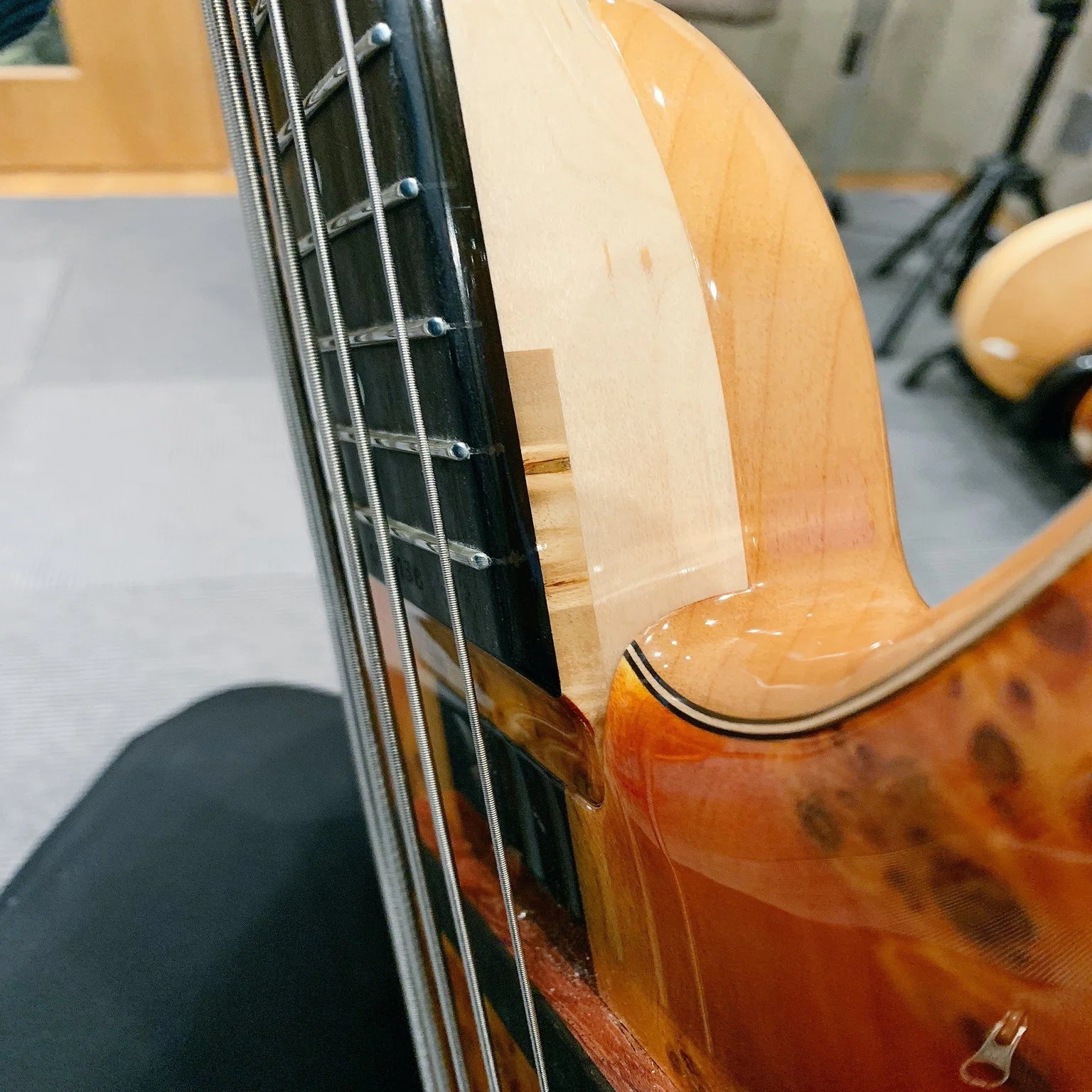 SUGIで5弦ベースをオーダーメイドした話｜Furukawa Takahiro /古川貴浩
