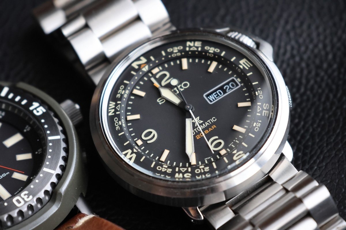 413L166Yw-L._UF1000,1000_QL80_.jpg