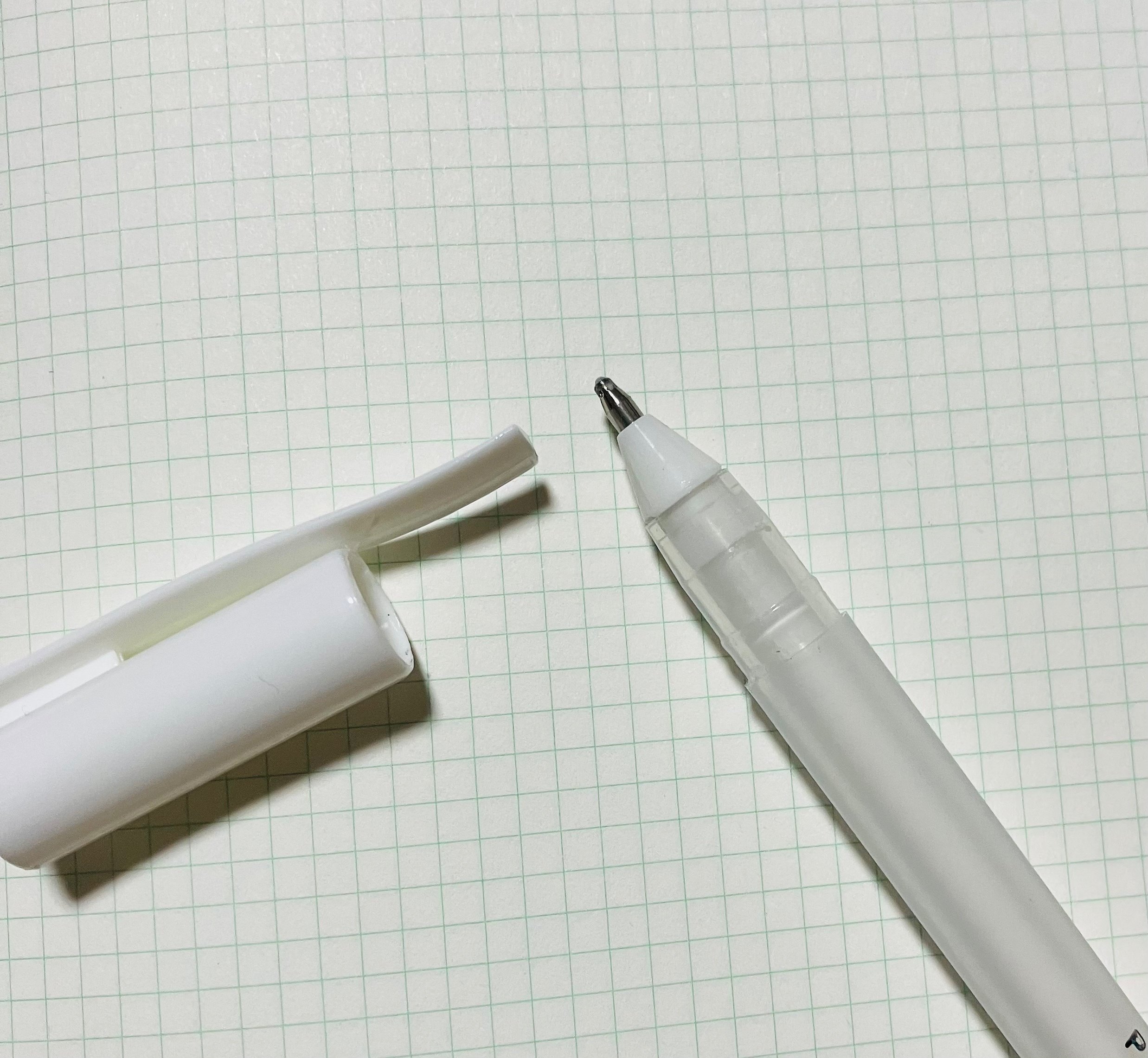 ナカトシ産業 透明になるペン型のり｜えいみ