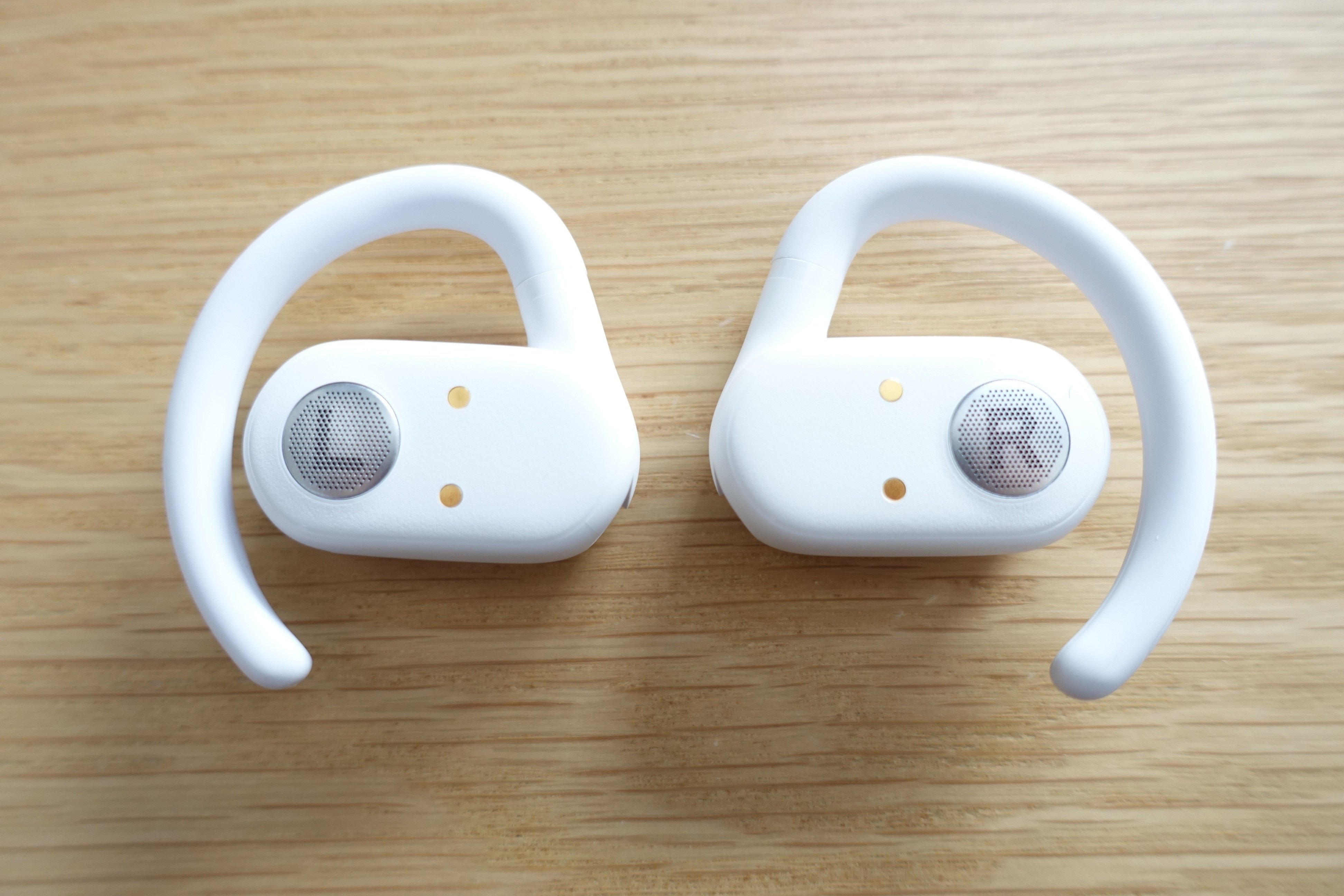 ★オープンイヤー ワイヤレスイヤホン JBL SOUNDGEAR SENSE 白 楽天市場】JBL SOUNDGEAR SENSE サウンドギアセンス オープン