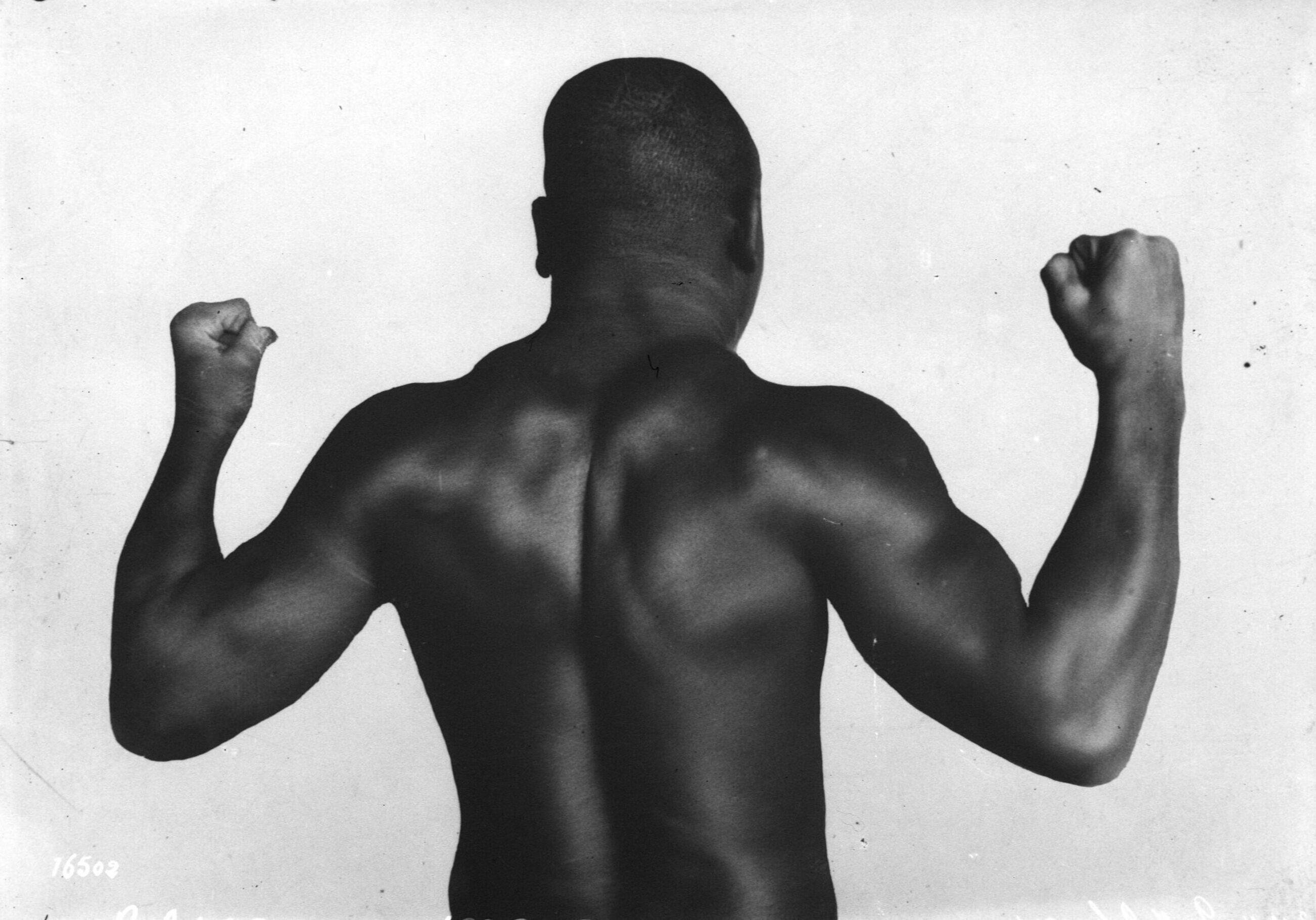 黒人初の世界チャンピオン】ジャック・ジョンソンの生涯｜知識の広場