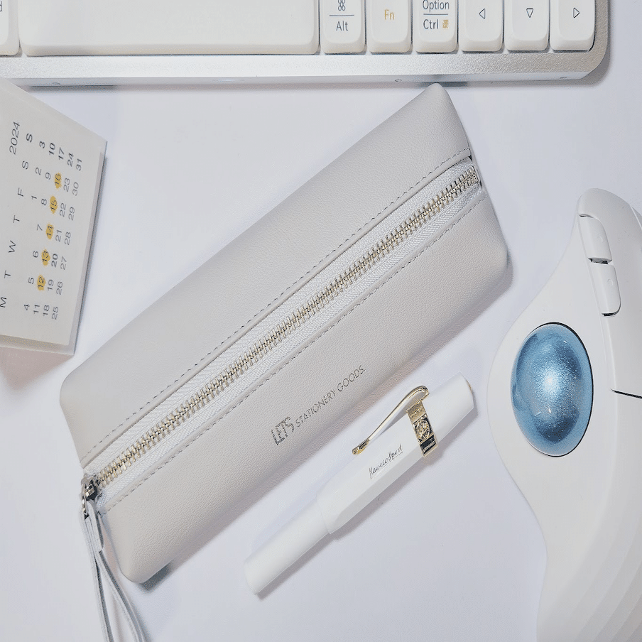 厳選された筆記具を。時にはー：LETSのPentaboricペンケース｜わちゃ