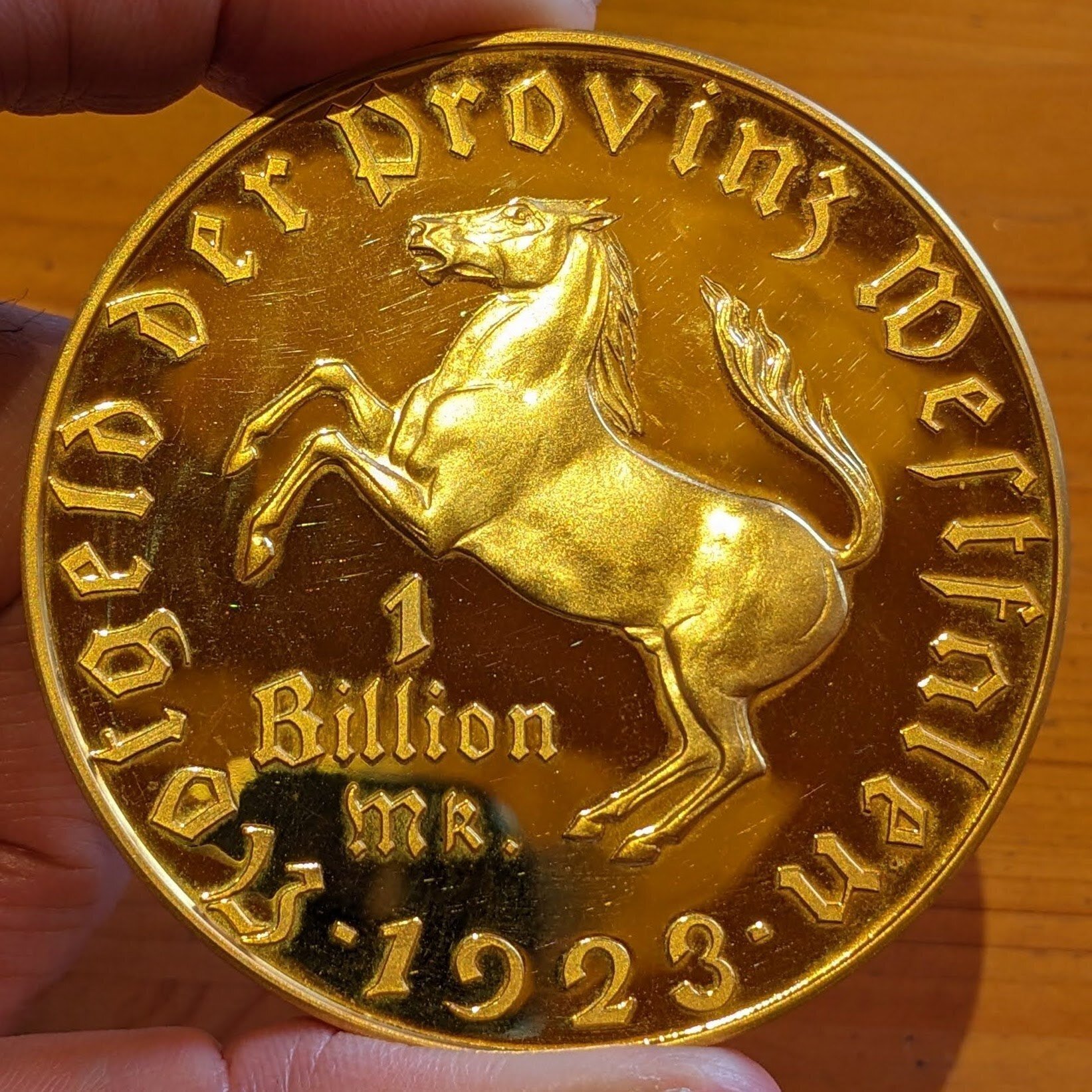 2001年(1923) 1兆マルク緊急貨 ギルト 銀貨 リストライク (Westfalen 1 Billion Mark 1923 Restrike  2001 Vergoldet Silver)｜オーライズドコイン