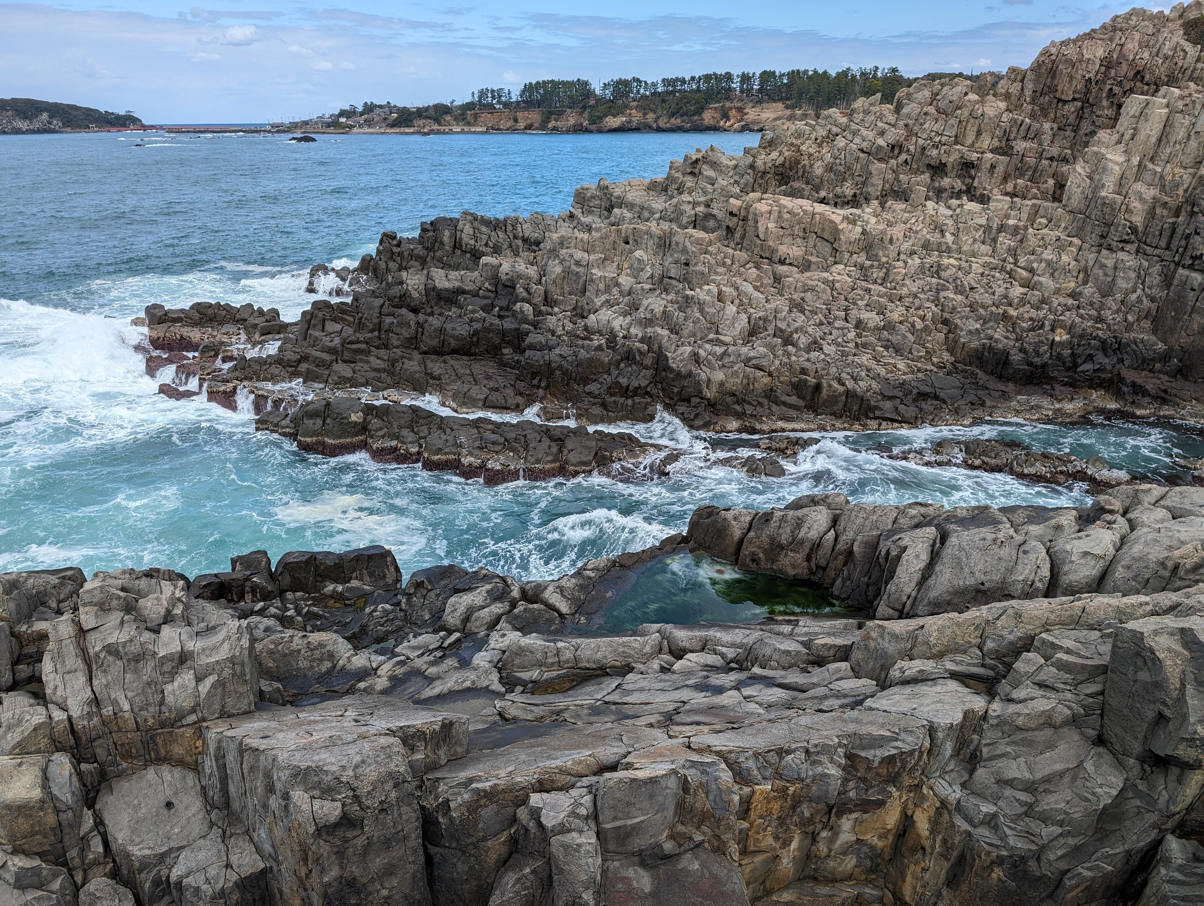 たくさん歩く(東尋坊)#435｜やん（矢野達也）