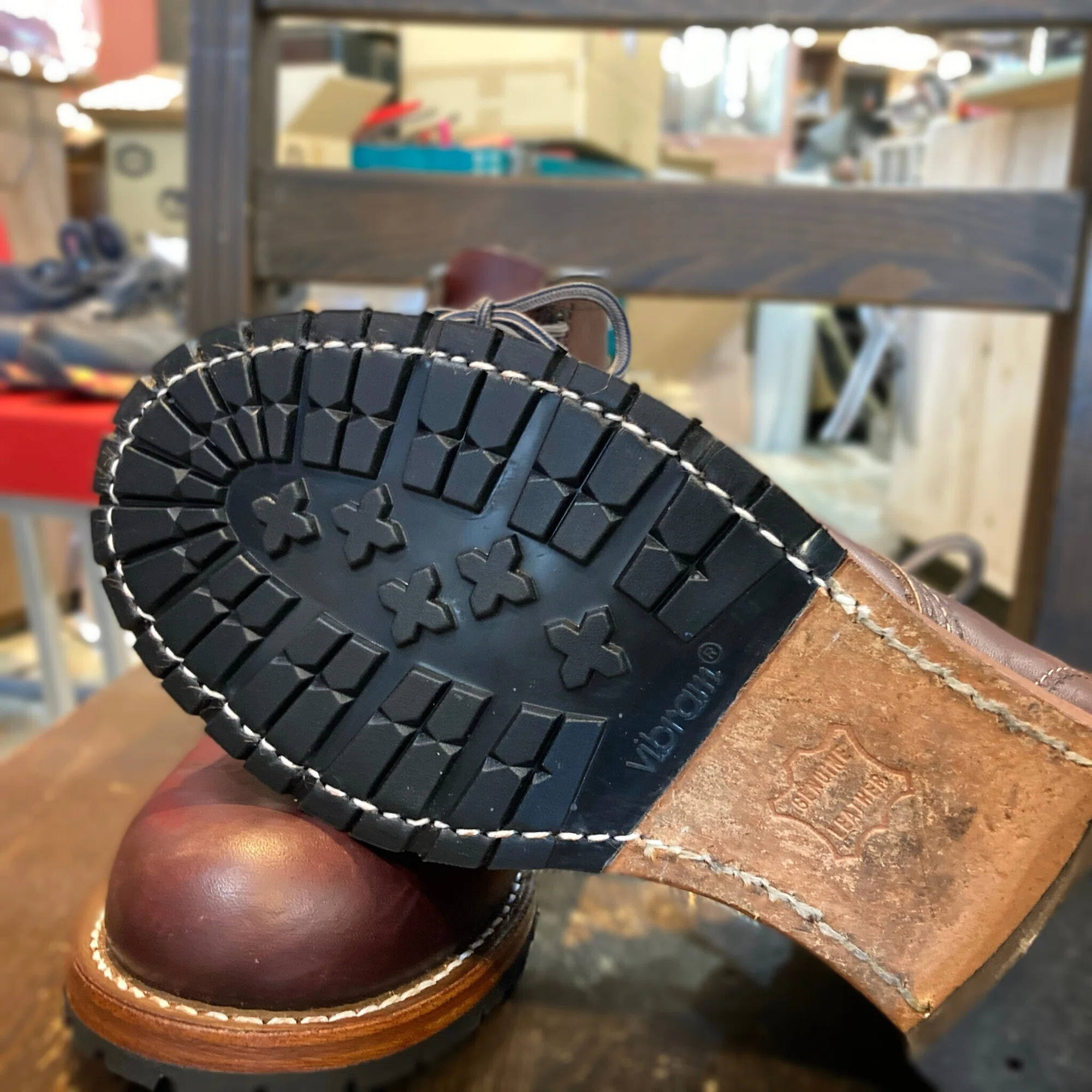 ハーフソール交換】Red Wing#9011 BECKMAN｜CREA Repair & Handcrafts/roca