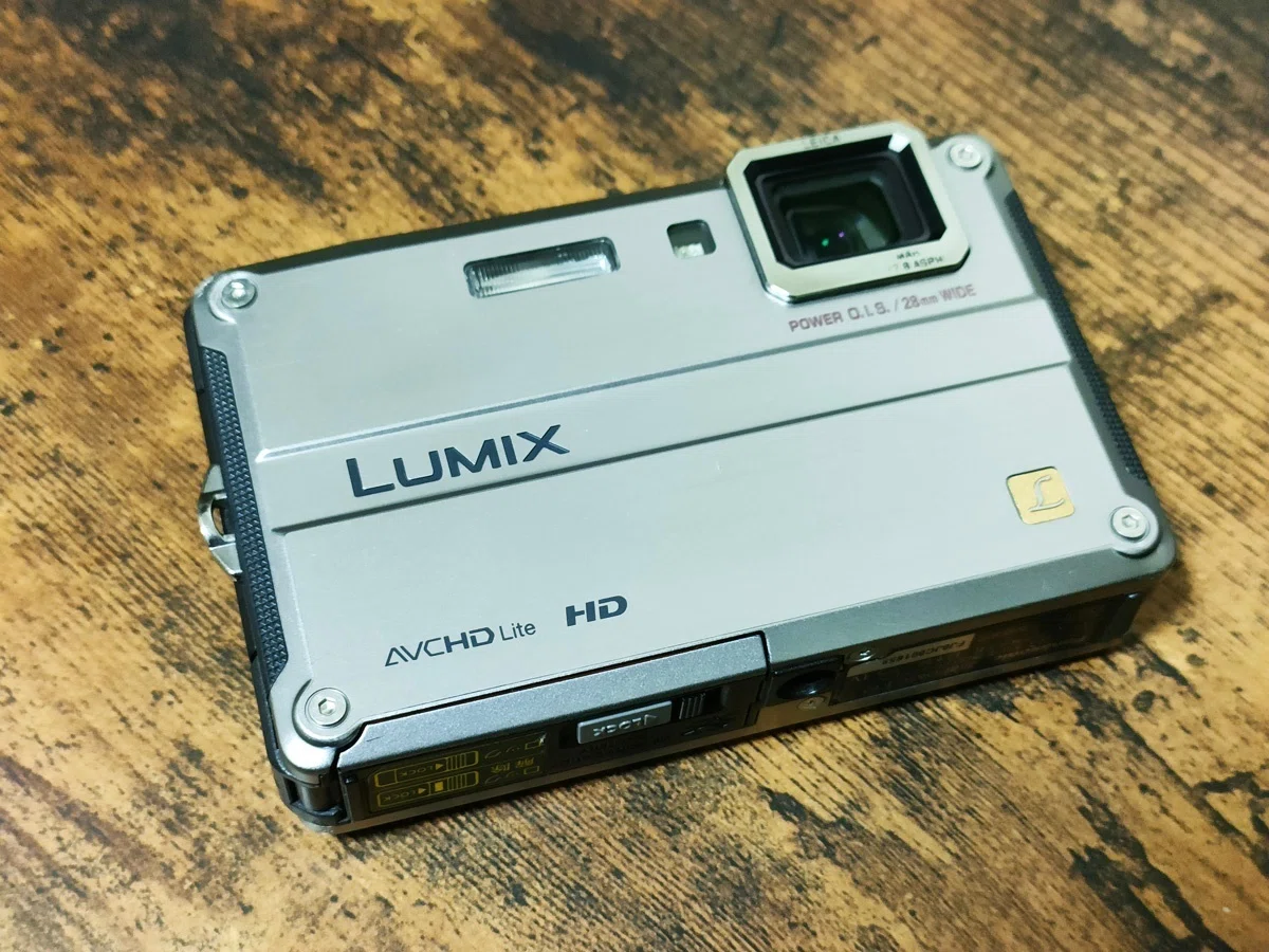 クラシックコンデジ LUMIX DMC-FT2｜matsunaga_kaz