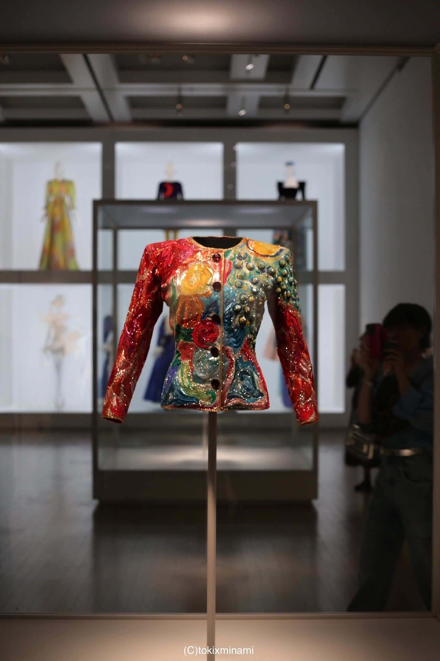 イヴ・サンローラン展 時を超えるスタイル｜Toki Minami