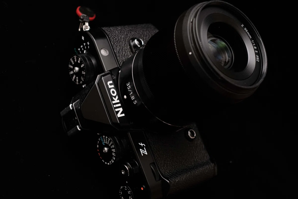 Nikon Zf x NIKKOR Z 35mmf1.8S ｜pepepe