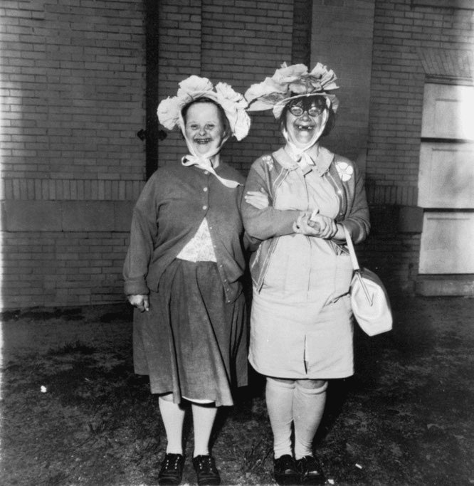 写真集を読む」第三回｜ダイアン・アーバス『An Aperture