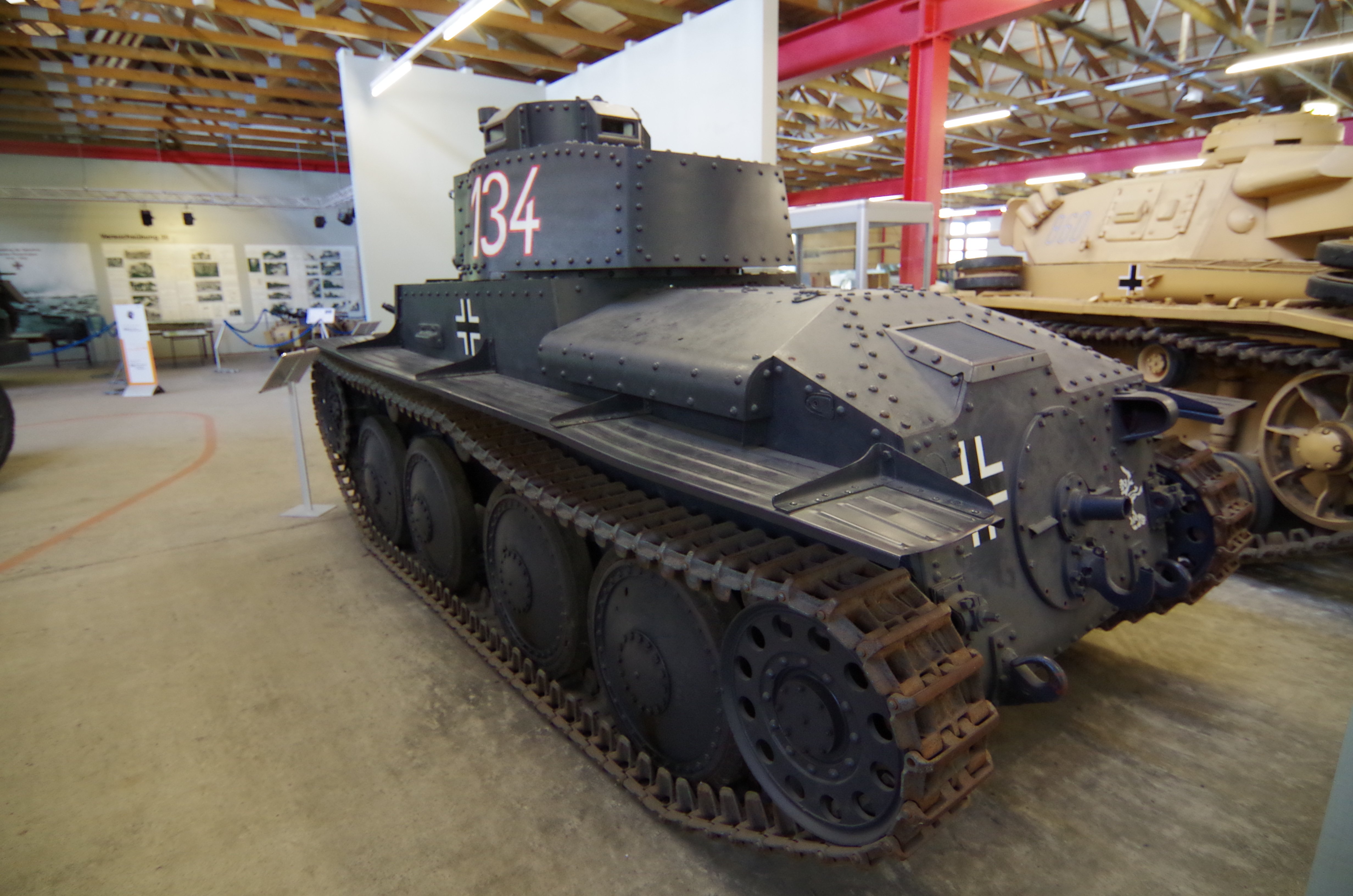 ミリタリー:WW2ドイツ国防軍戦車大百科1【戦車・駆逐戦車 ミリタリー:WW2ドイツ国防軍戦車大百科1【戦車・駆逐戦車