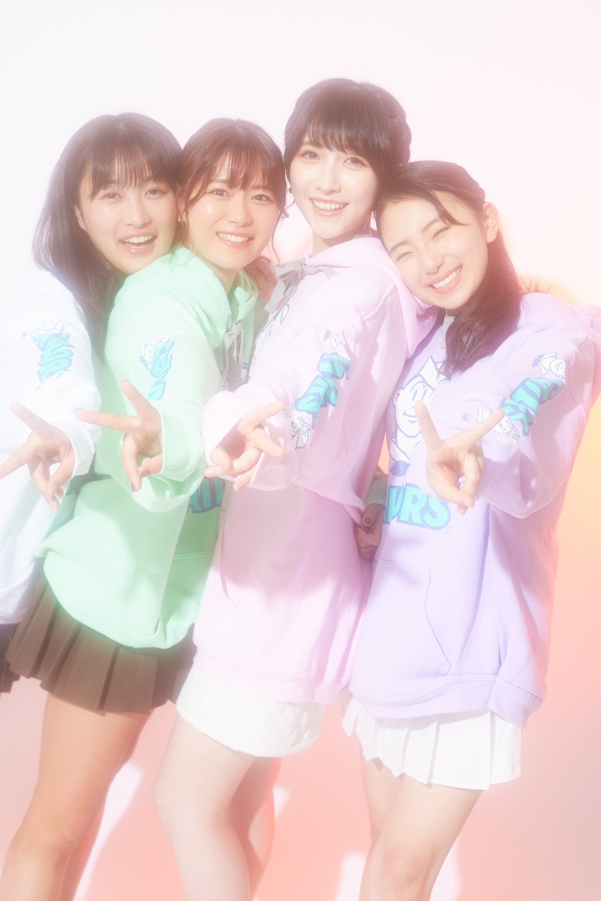 昭和歌謡を愛する“平成生まれ女子”が集結 カセットガール、野望は