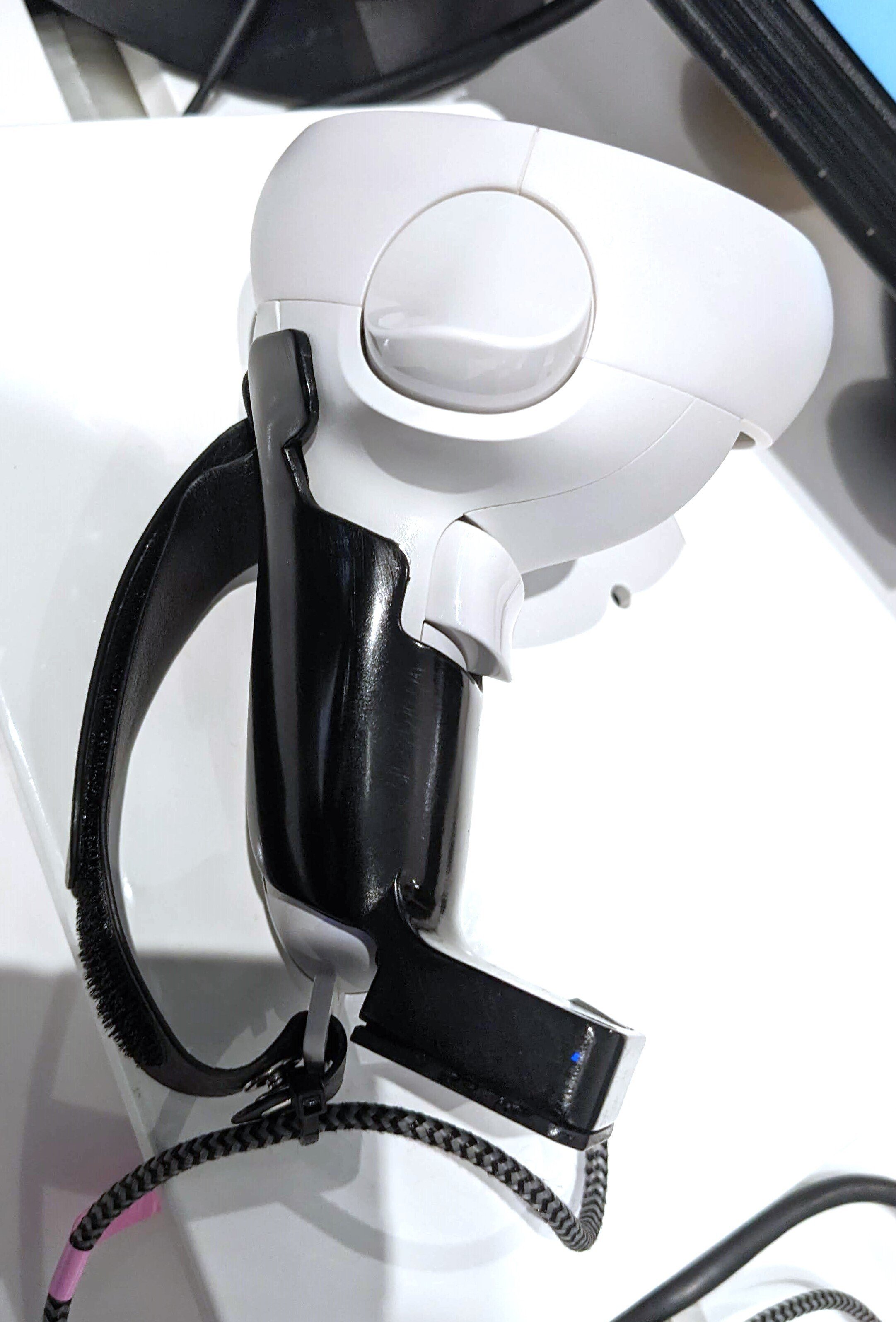 VR・VRChat】ハンドトラッキングアクセサリ「ContactSheet」を体験