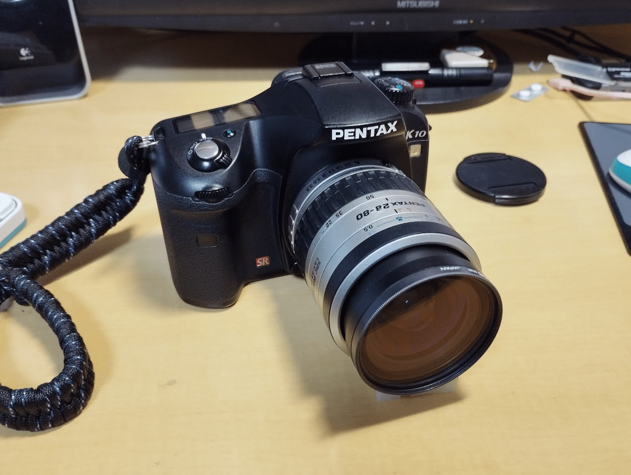 D800バッテリーグリップ付きシャッター回数11万回程CFカード16GB×2 D800バッテリーグリップ付きシャッター回数11万回程CFカード16GB×2