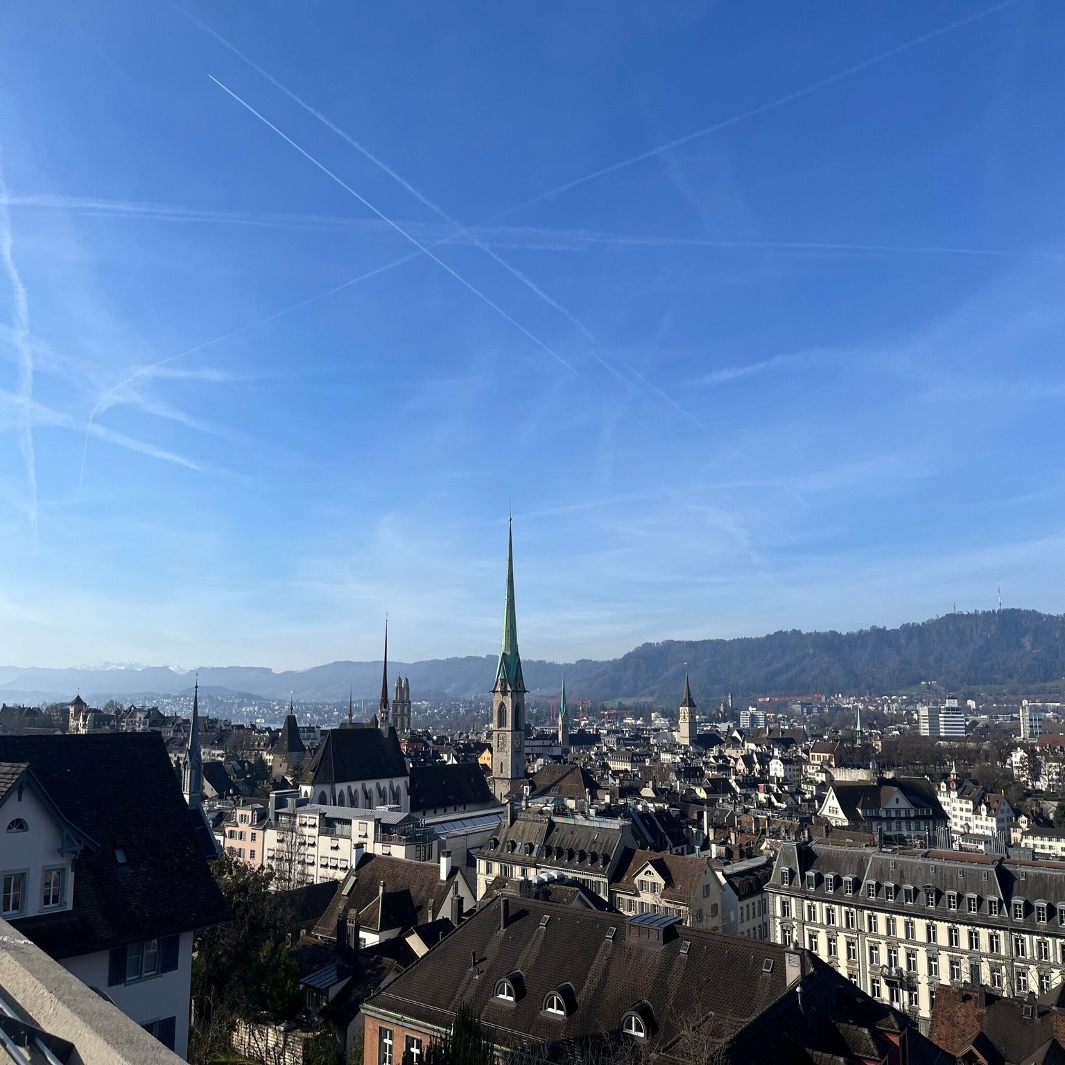 スイス旅行記2024 - その①｜마크마크리