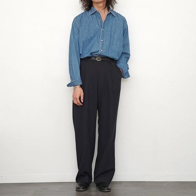 今年も来ました!人気のデニムシャツ。【AURALEE 】SELVEDGE 今年も来ました!人気のデニムシャツ。【AURALEE 】SELVEDGE