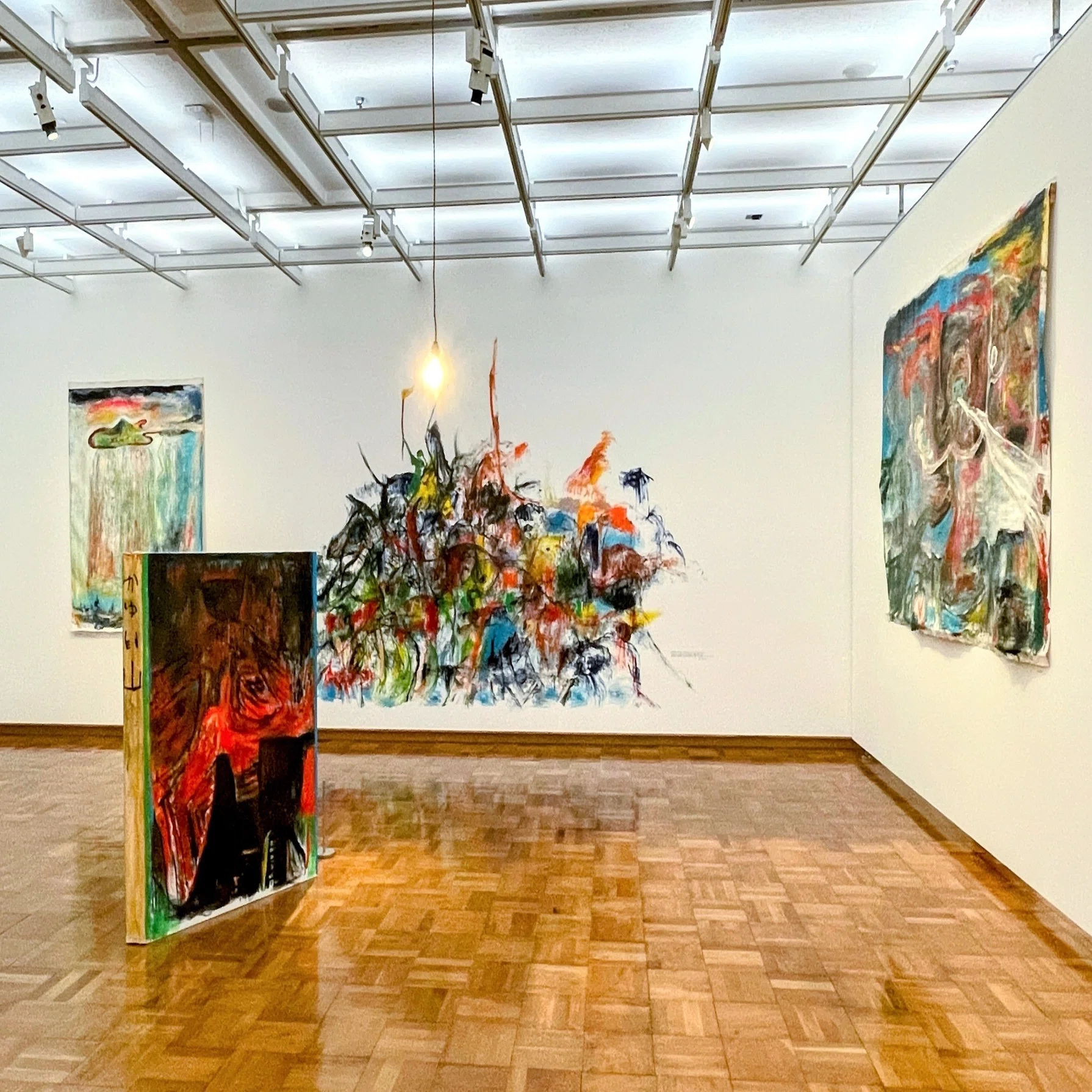 new born 荒井良二 千葉市美術館 美術館とお寺と猫