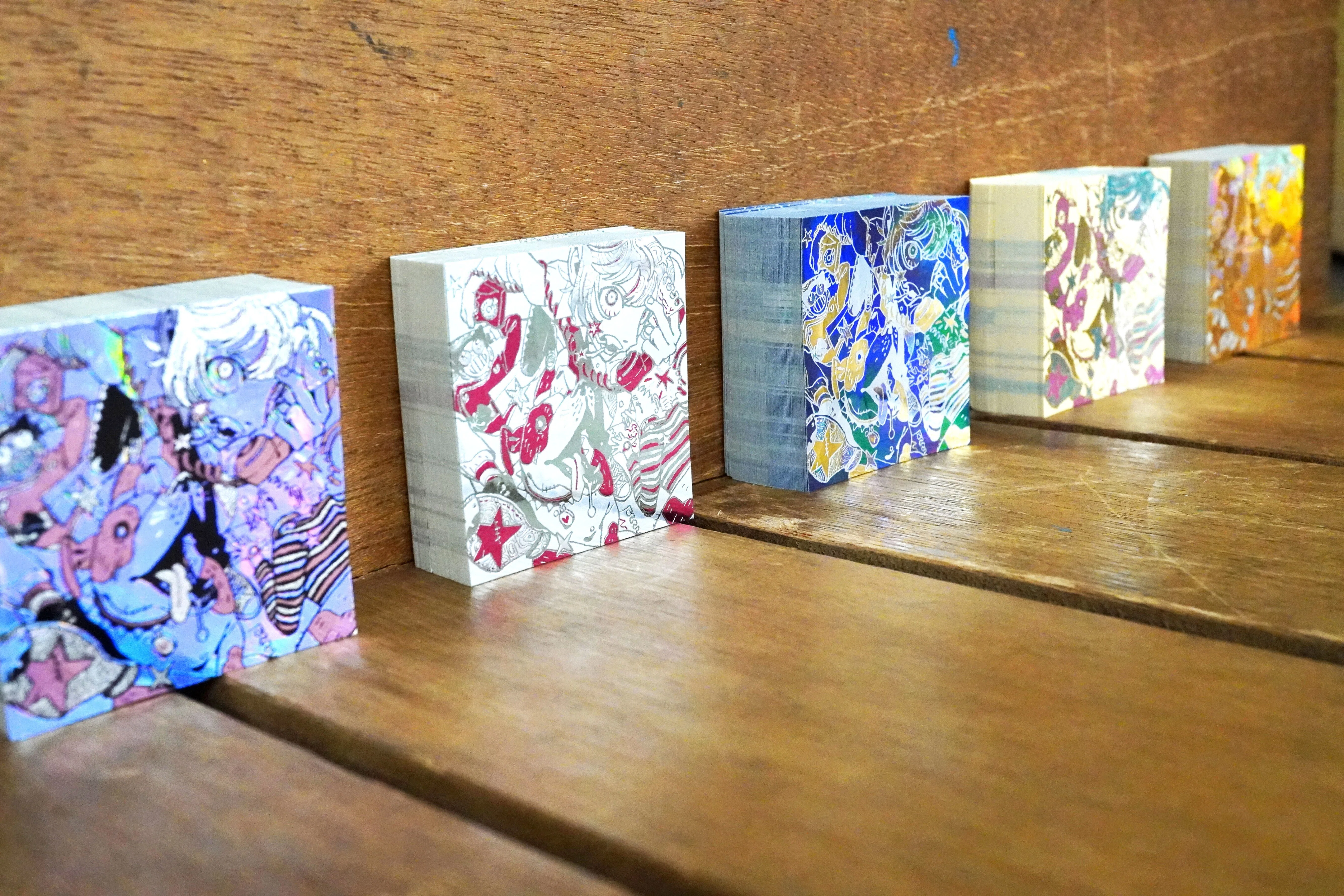 動画クリエイター・イラストレーターのヤスタツさんと作る 48×48mm