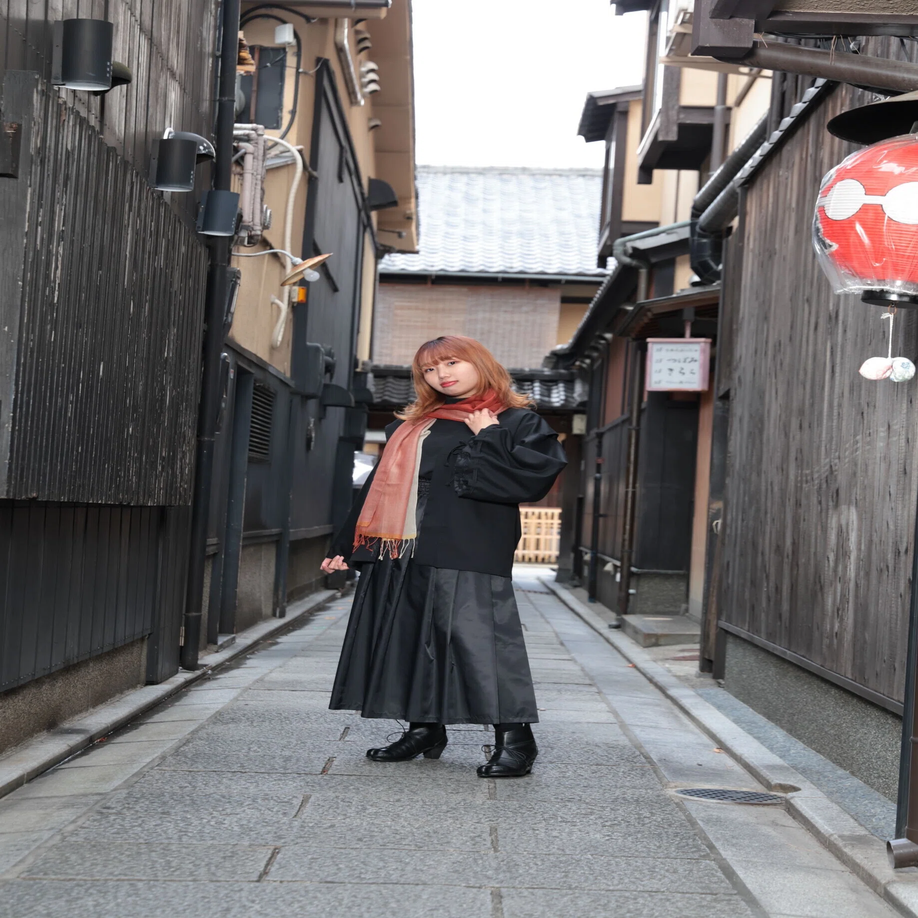 アトリエシムラ」ーストールから吹きこぼれる命の色。 ｜ALKOTTO