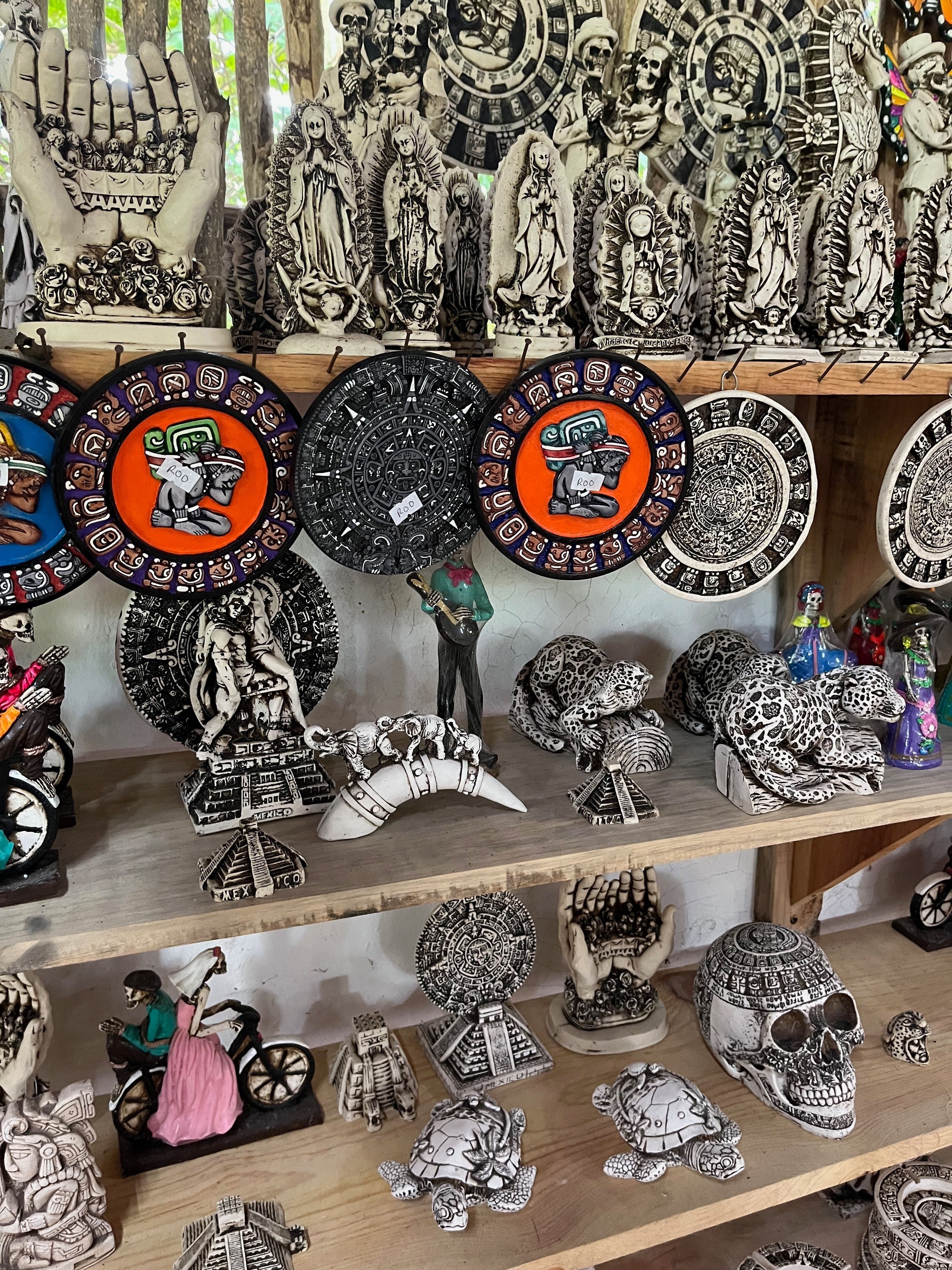 チチェンイッツハァ観光｜sakura shina