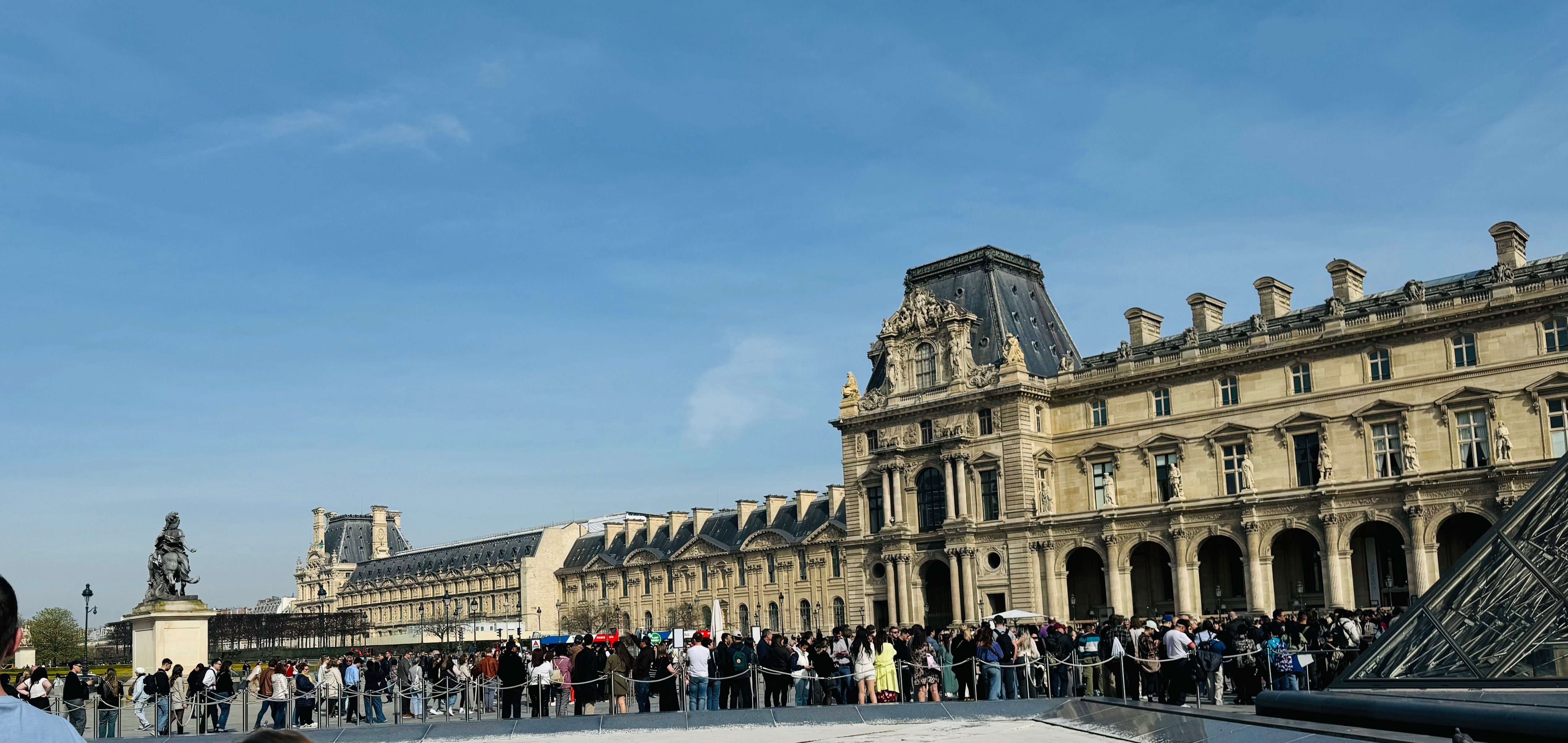 フランス旅といえばルーブル美術館〜なにがスゴイのか感じてみた