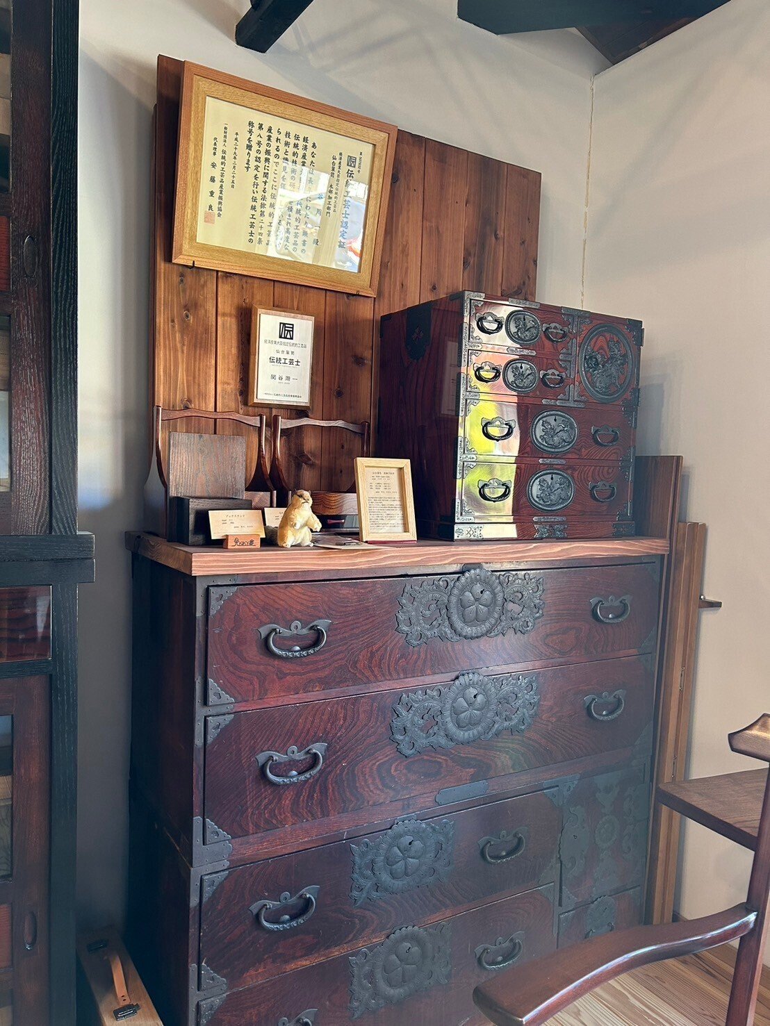 O*A様 伝統的な日本の木製箪笥 伝統的な日本の木製タンス 伝統的な日本の木製箪笥 O*