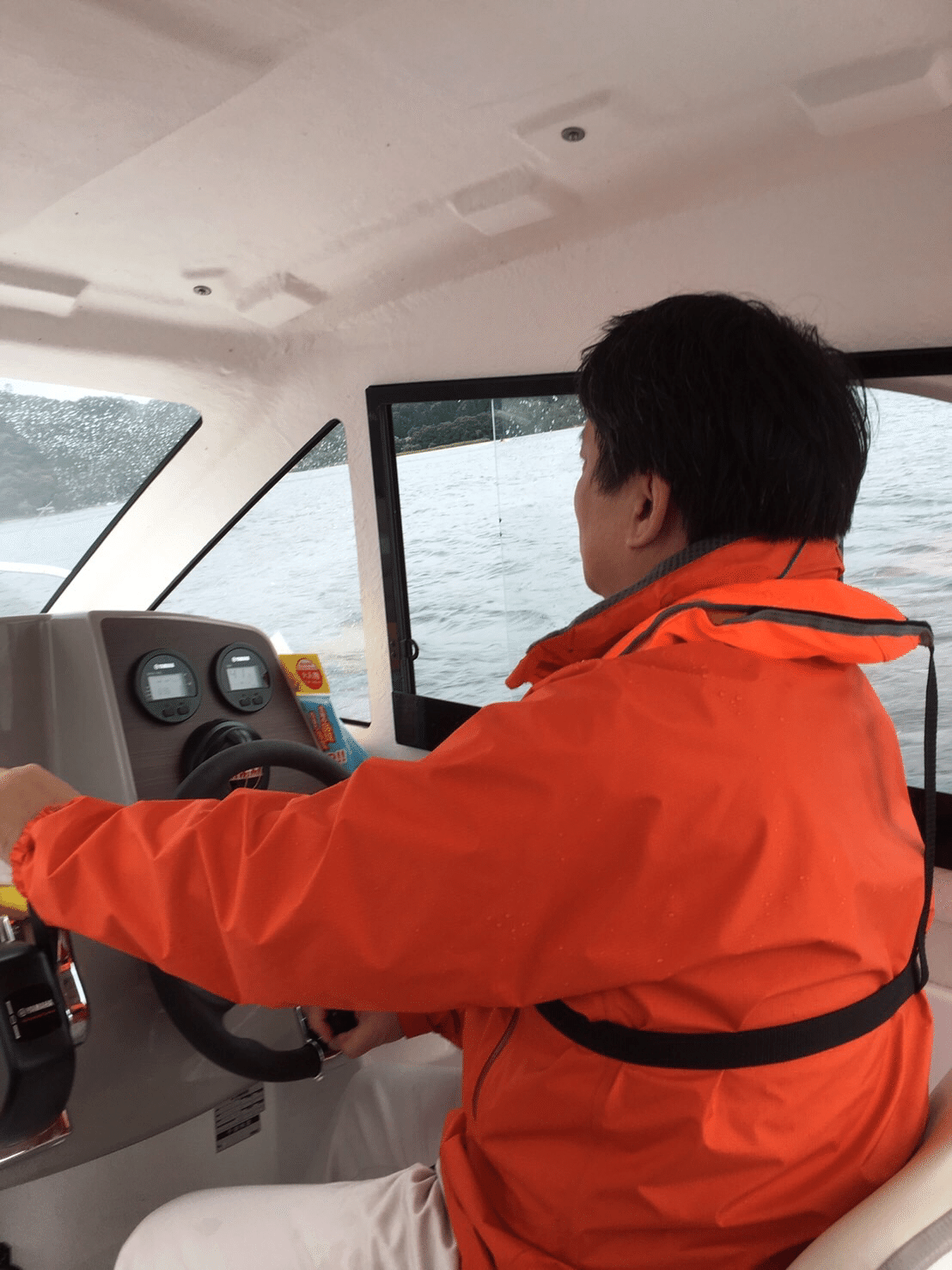 東京湾でボートに乗る! 小型船舶という|CAPT Mayonnaise 35°19 東京湾でボートに乗る! 小型船舶という|CAPT Mayonnaise 35°19