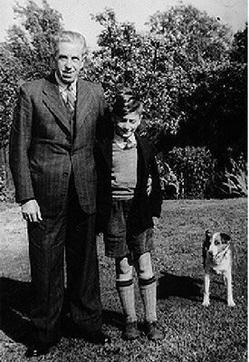 ストロベリーフィールズ・フォーエバー ~ ジョン・レノンが幼い ストロベリーフィールズ・フォーエバー ~ ジョン・レノンが幼い