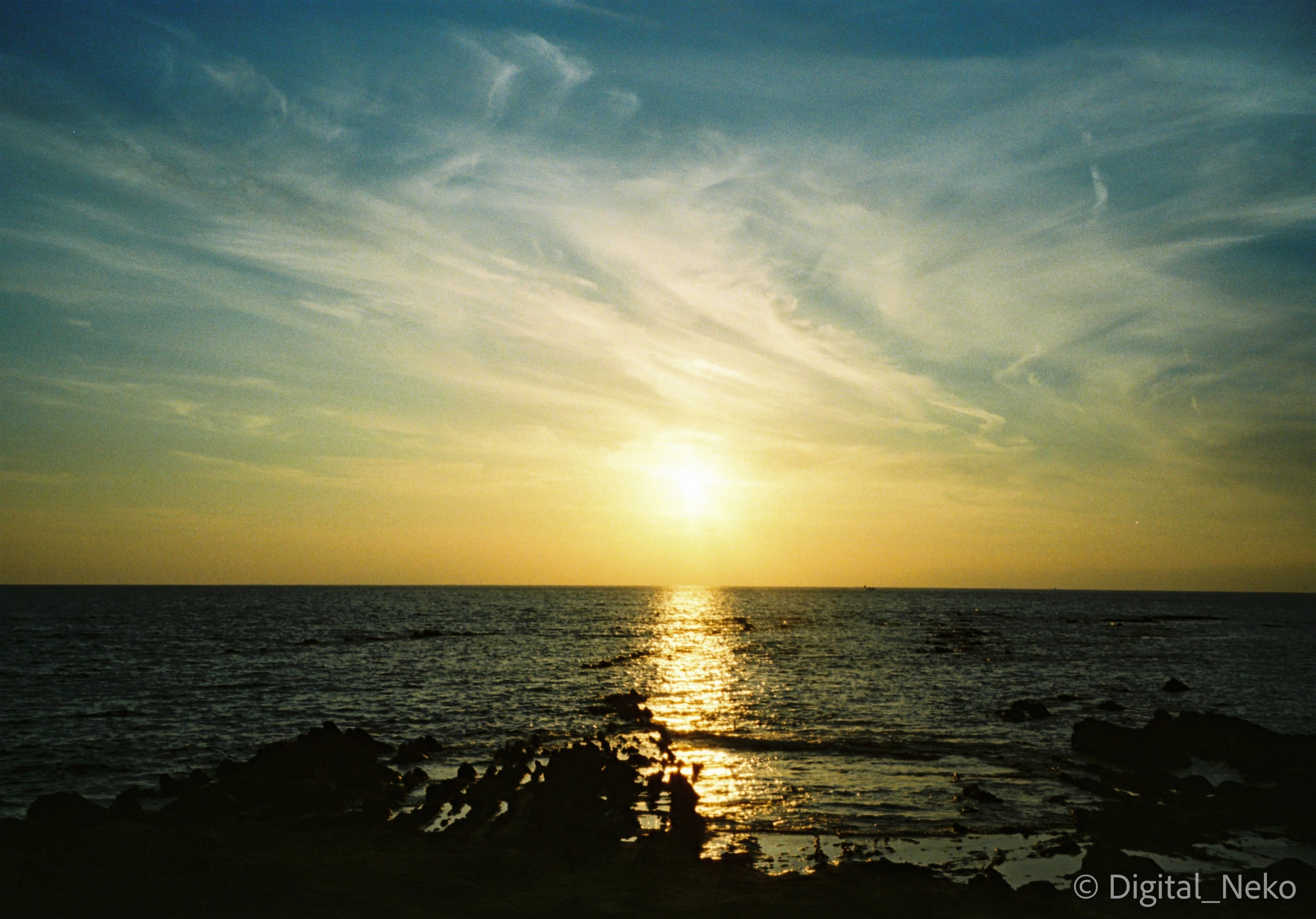 フィルム歩き 葉山一色海岸・夕景 Kodak UltraMax｜けえる