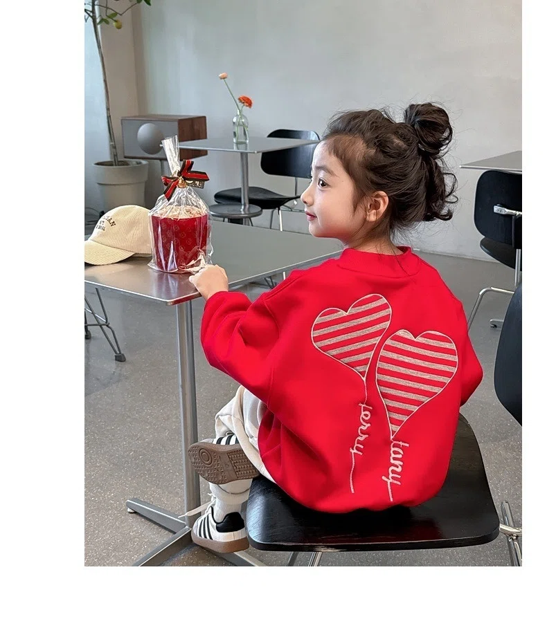 子供服] ハートデザインがかわいいトレーナー 韓国子供服 84755670